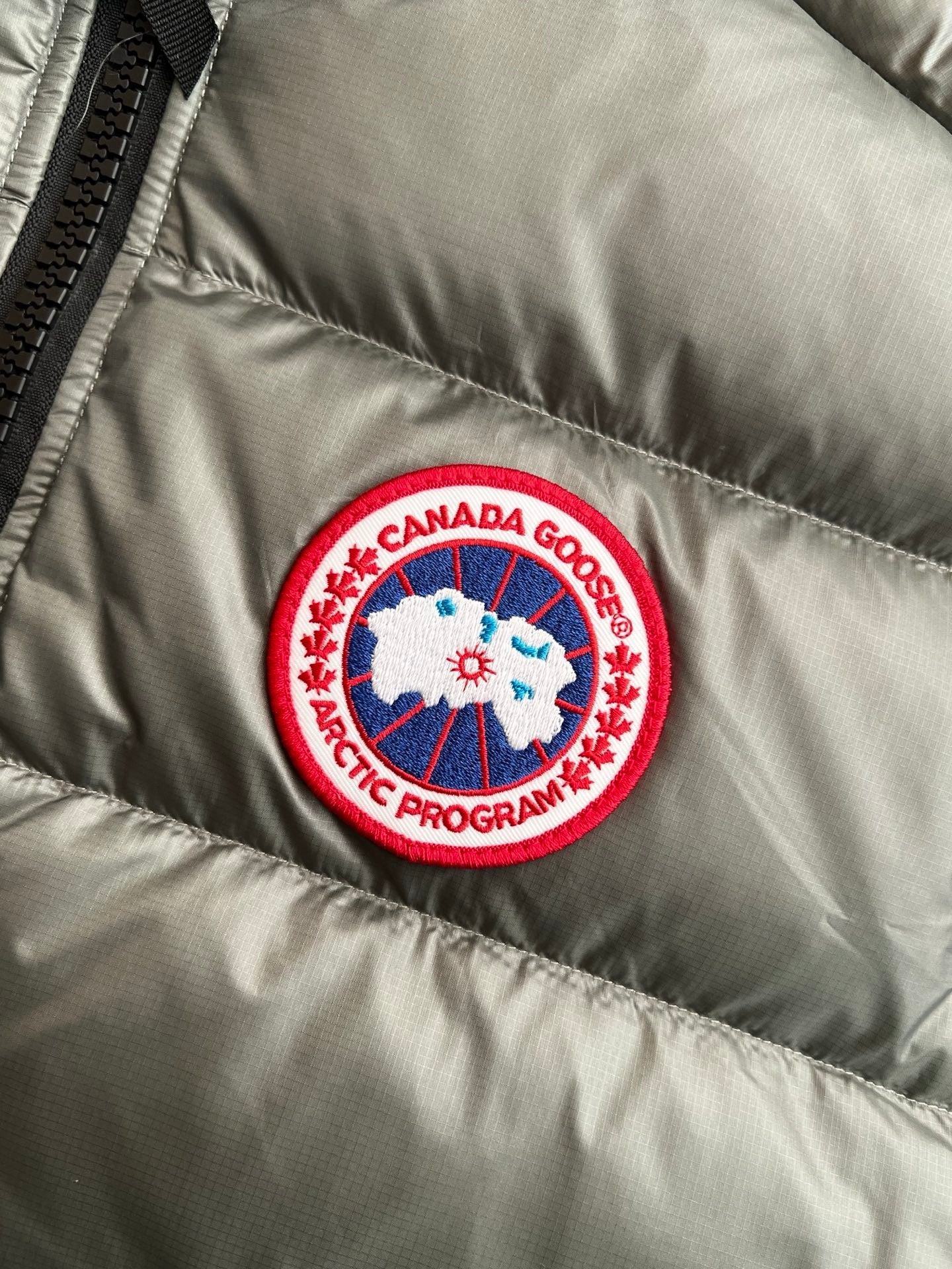 CANADA G VEST