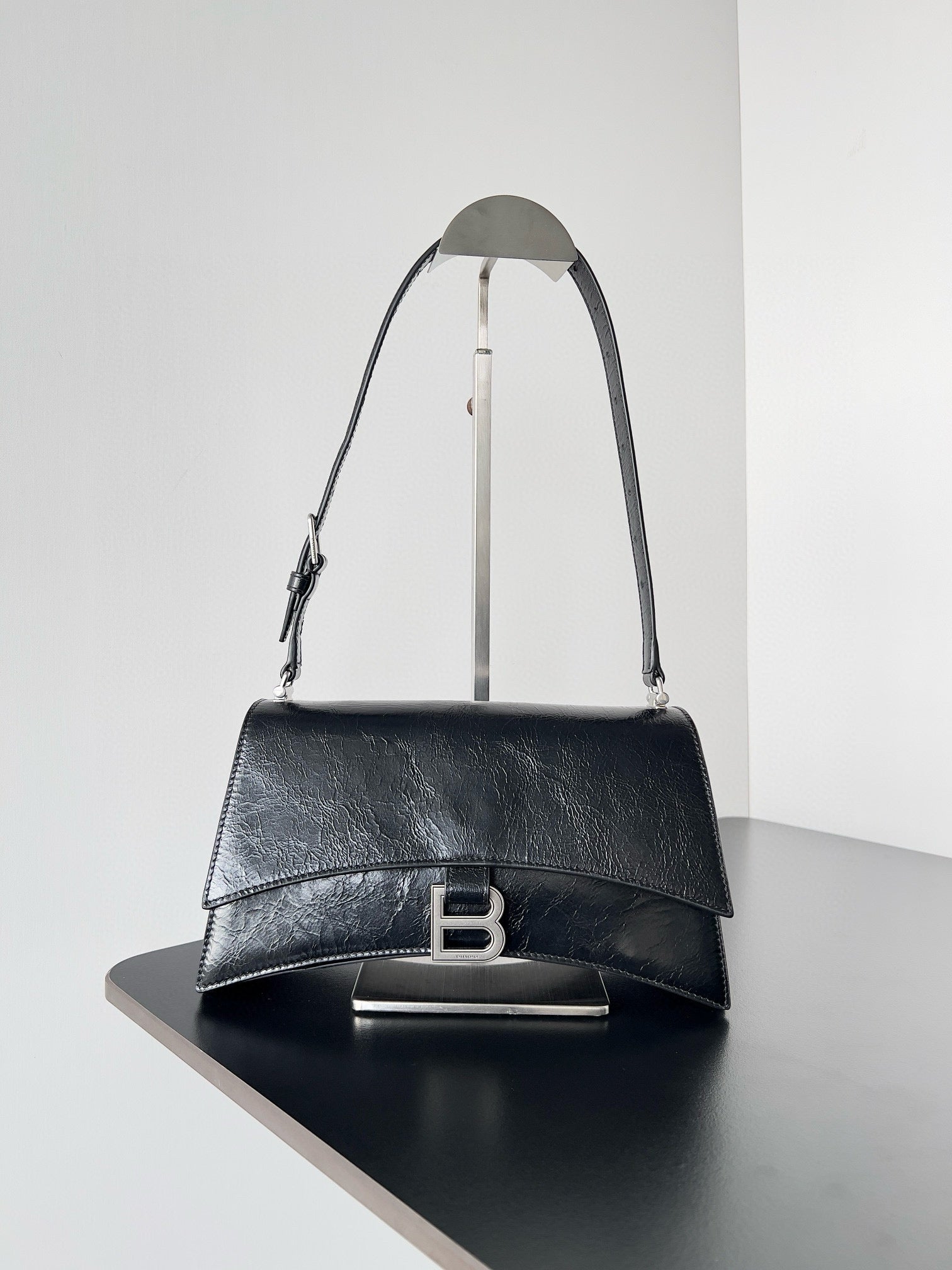 BAL SMALL CRUSH BAG