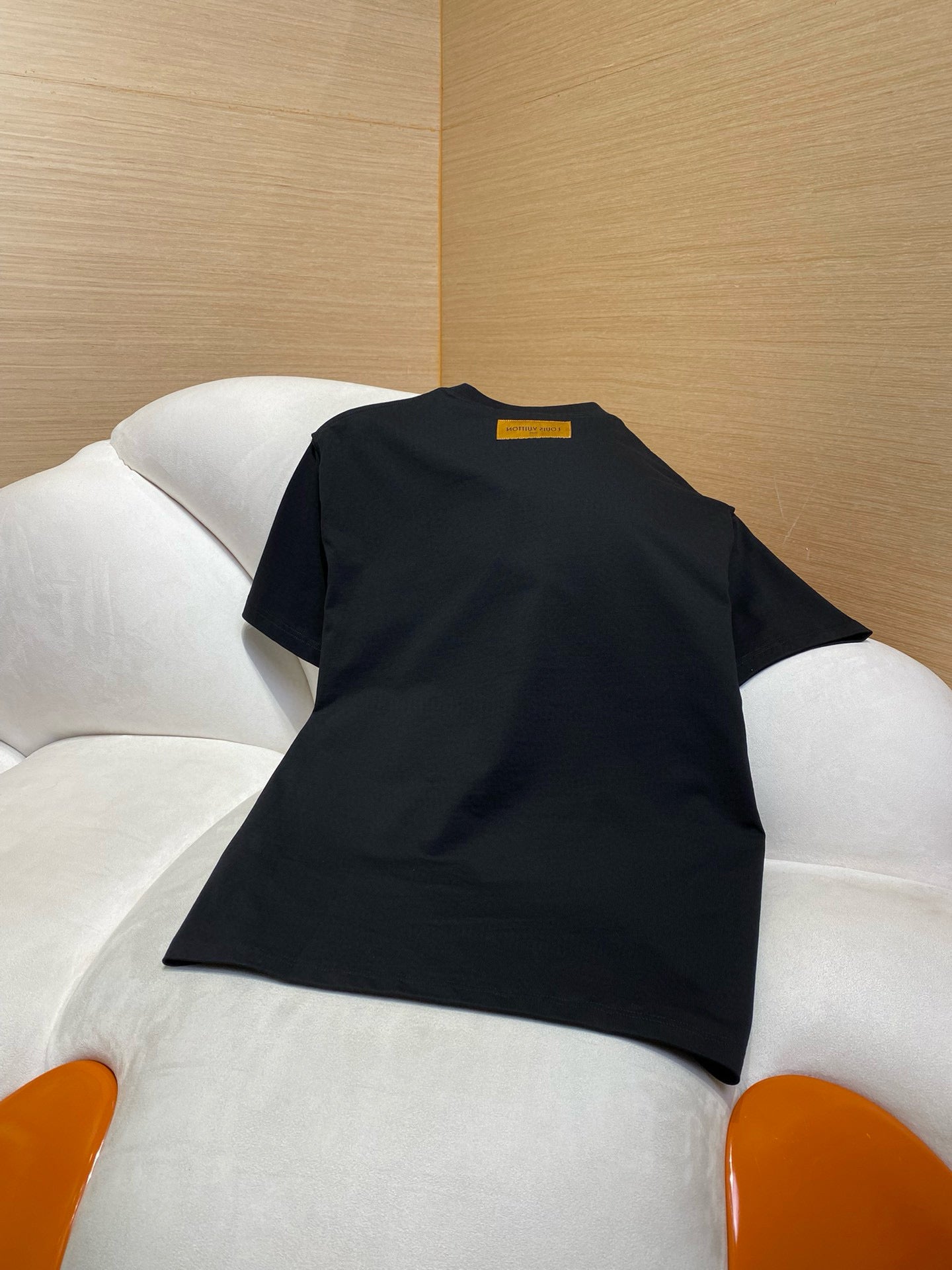 LOU T-SHIRT