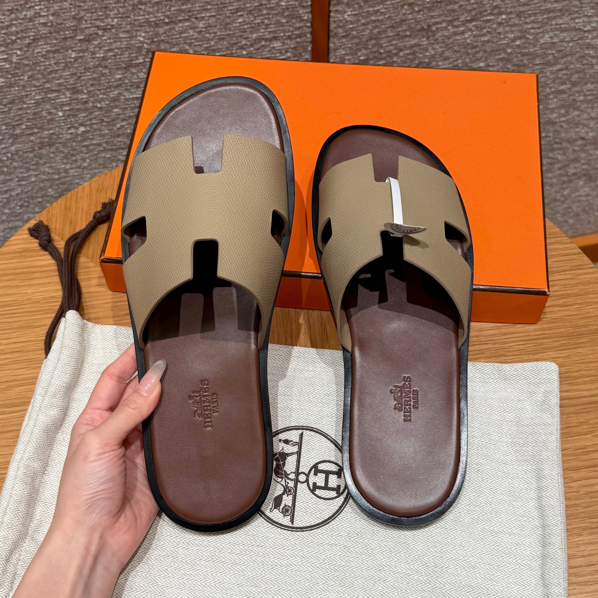HERM IZMIR SANDALS