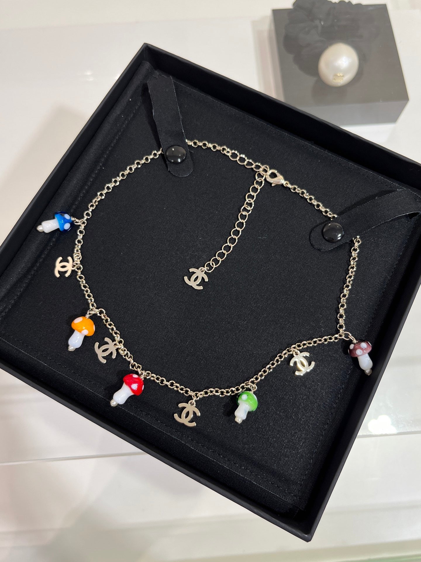 CC NECKLACE