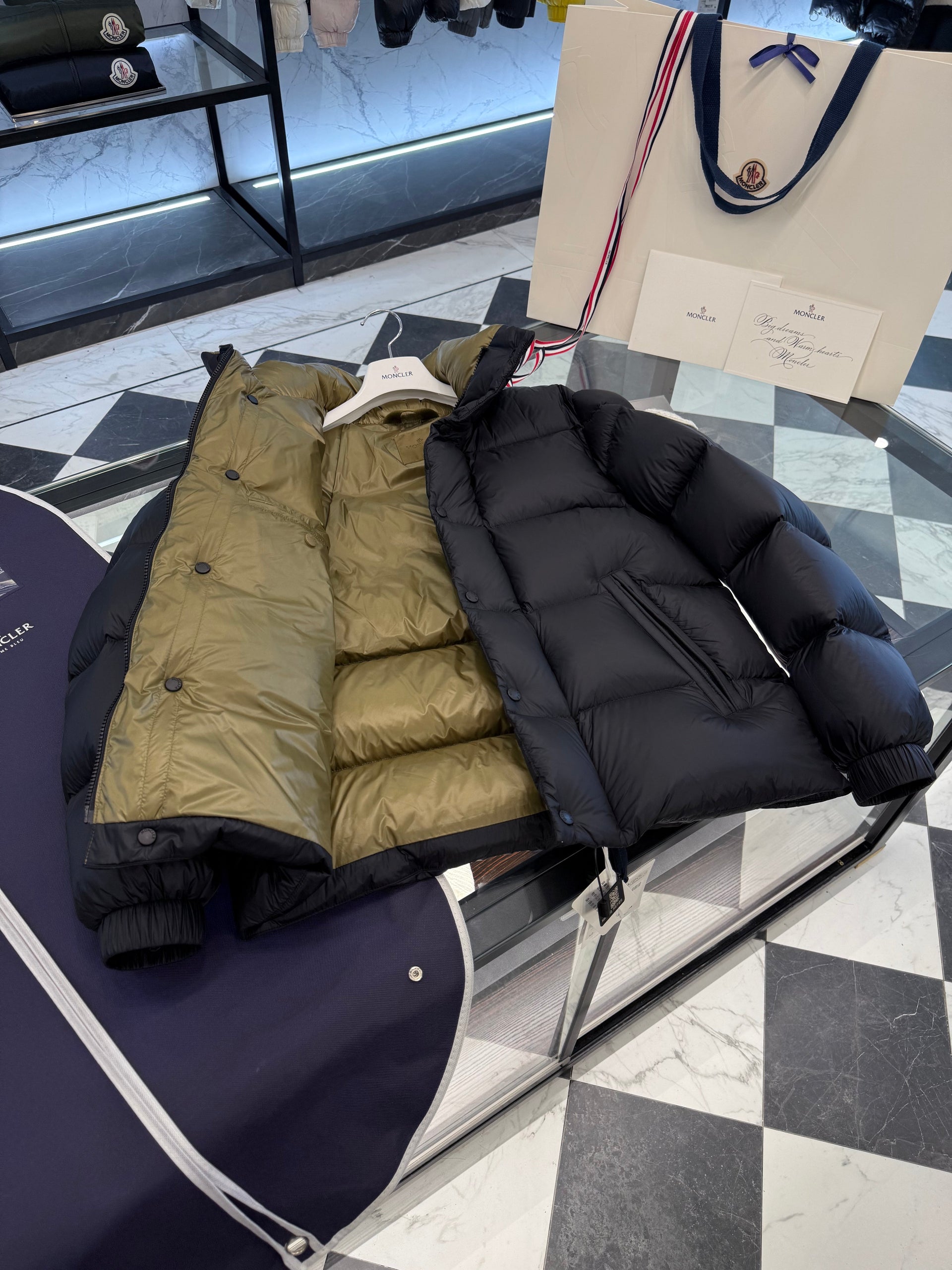 MONC TRIPITI JACKET