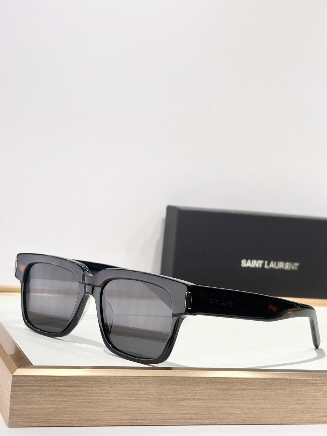 SL SUNGLASSES