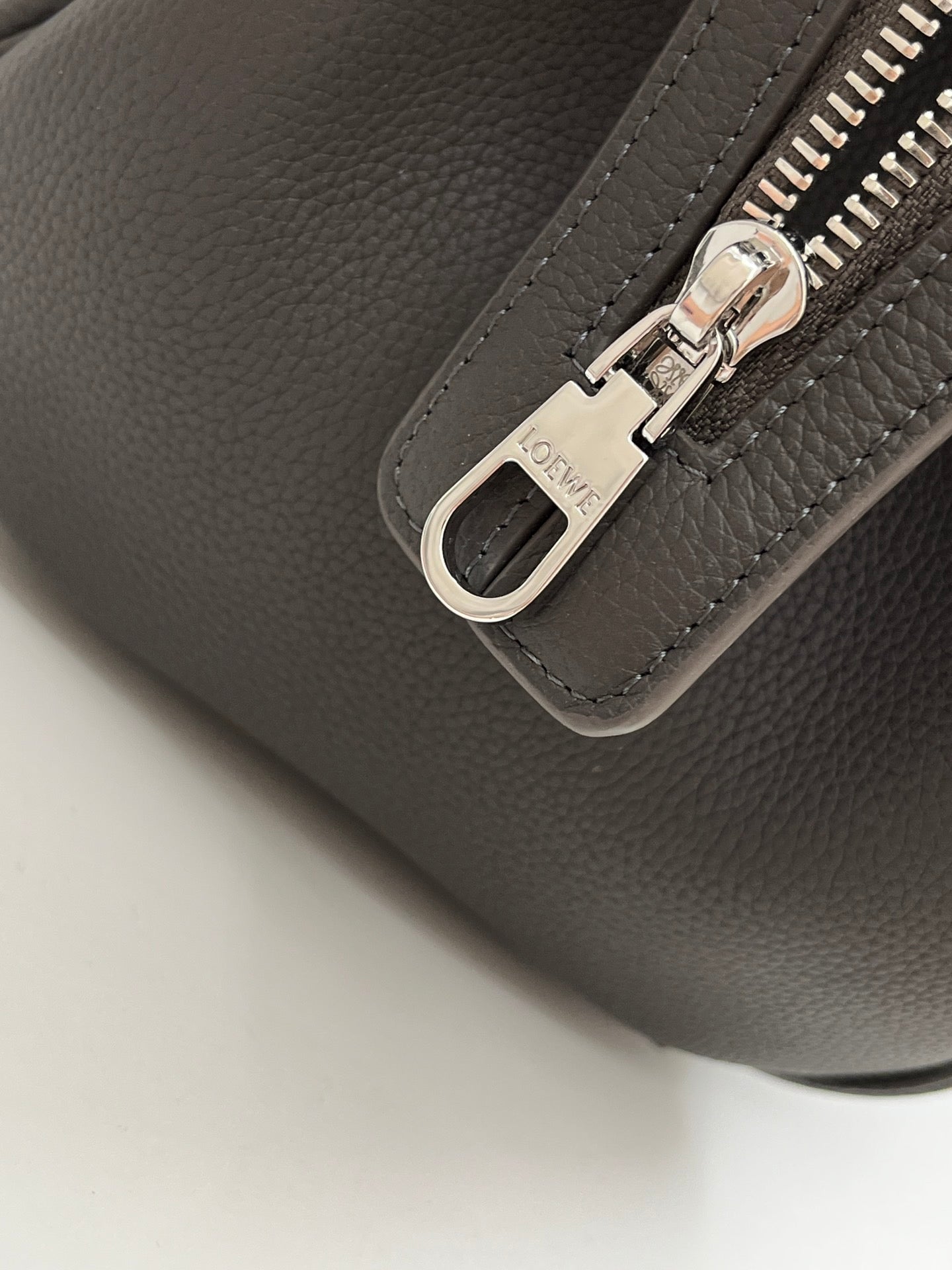 LOEW MEDIUM MADRID BAG