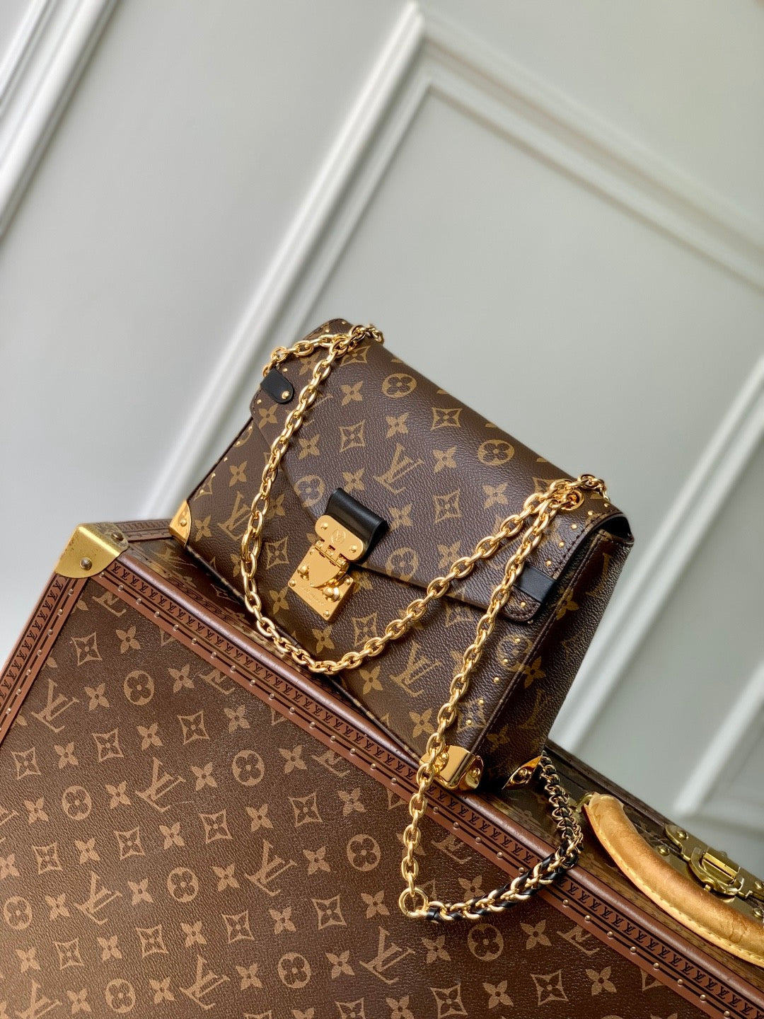 LOU TRUNKIE BAG