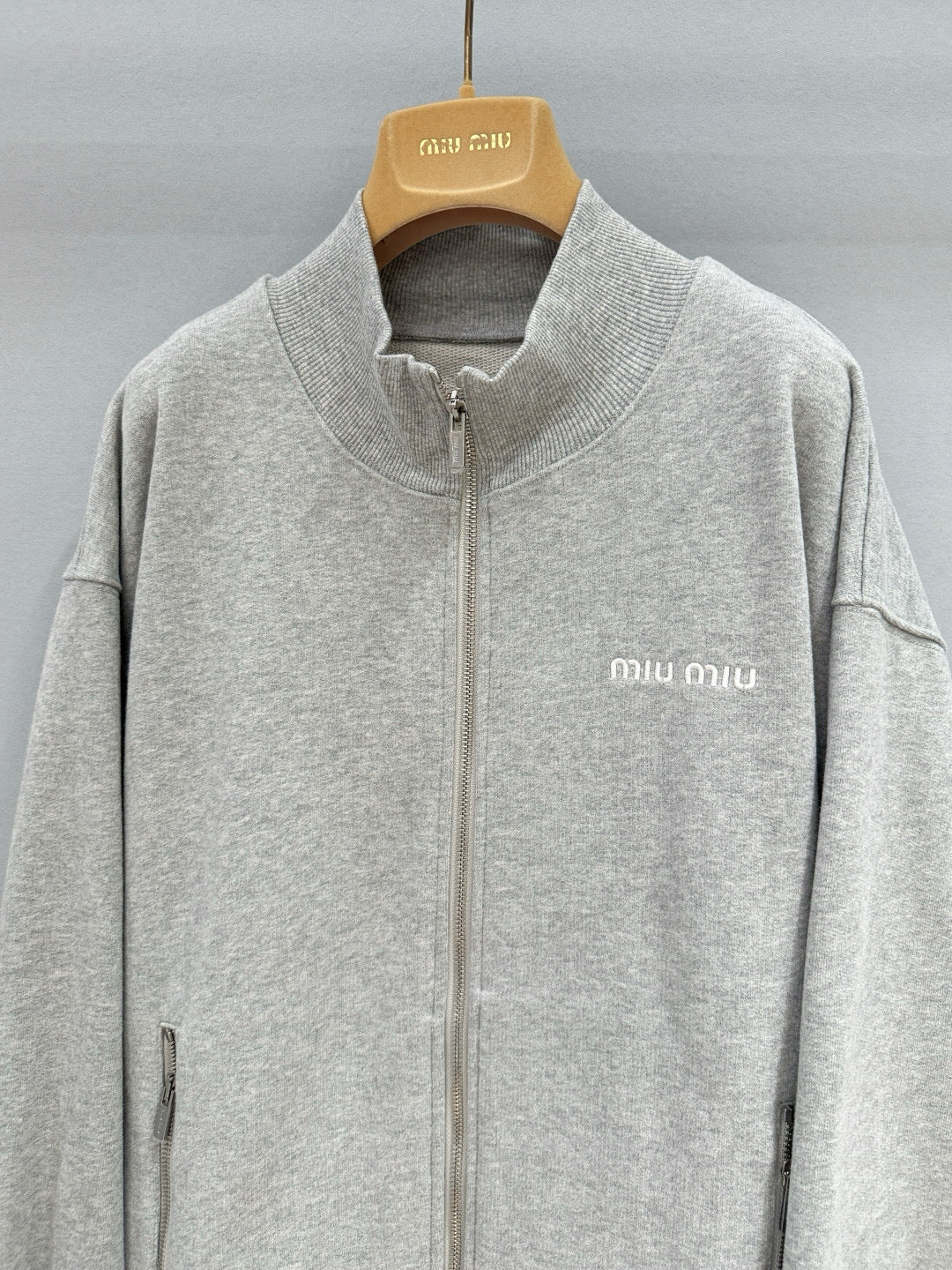MIU M ZIP HOODIE