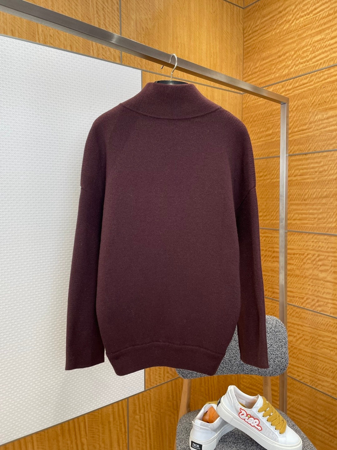 BOTT V JUMPER