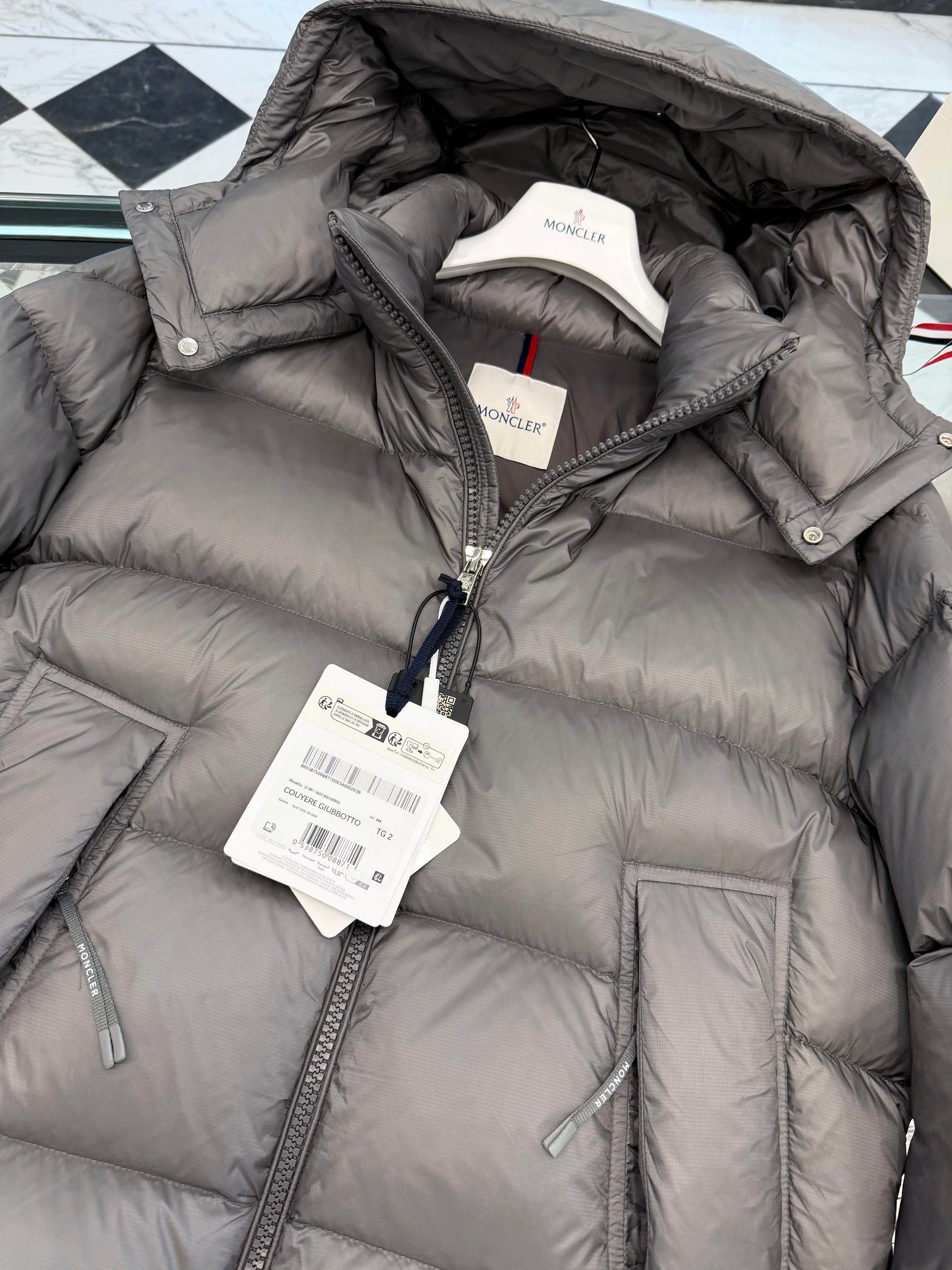 MONC COUYERE JACKET