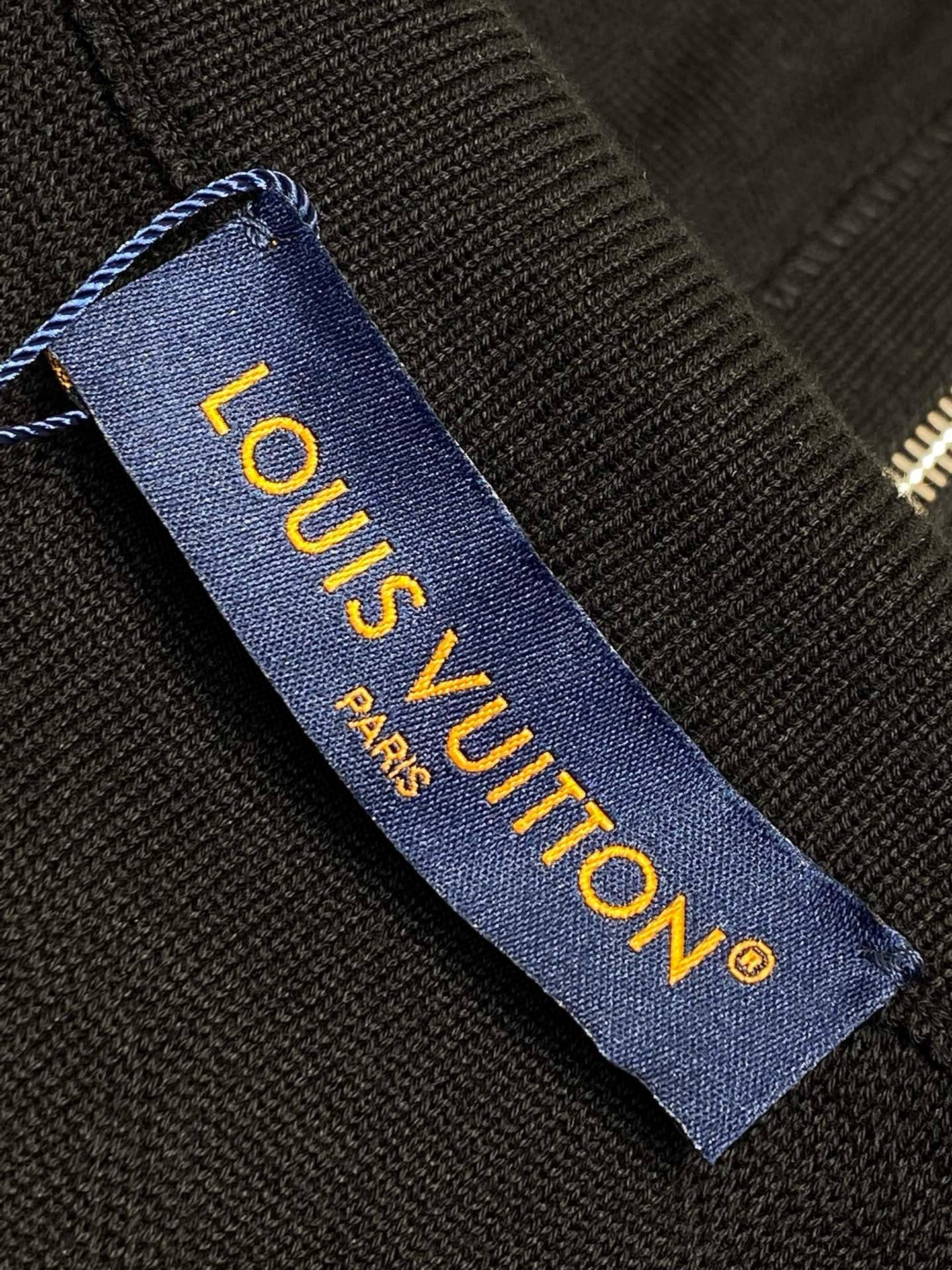 LOU ZIP JUMPER