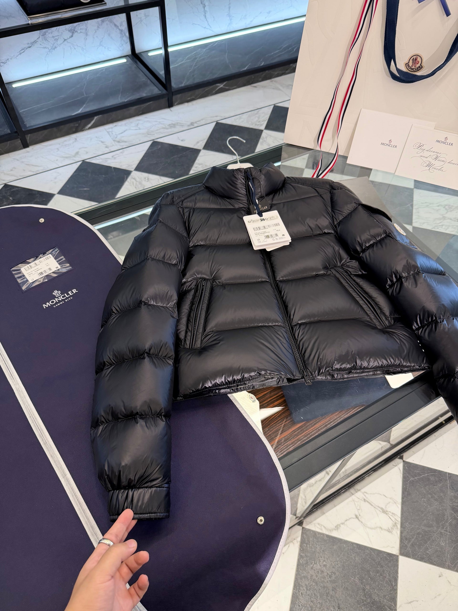 MONC PETRA JACKET