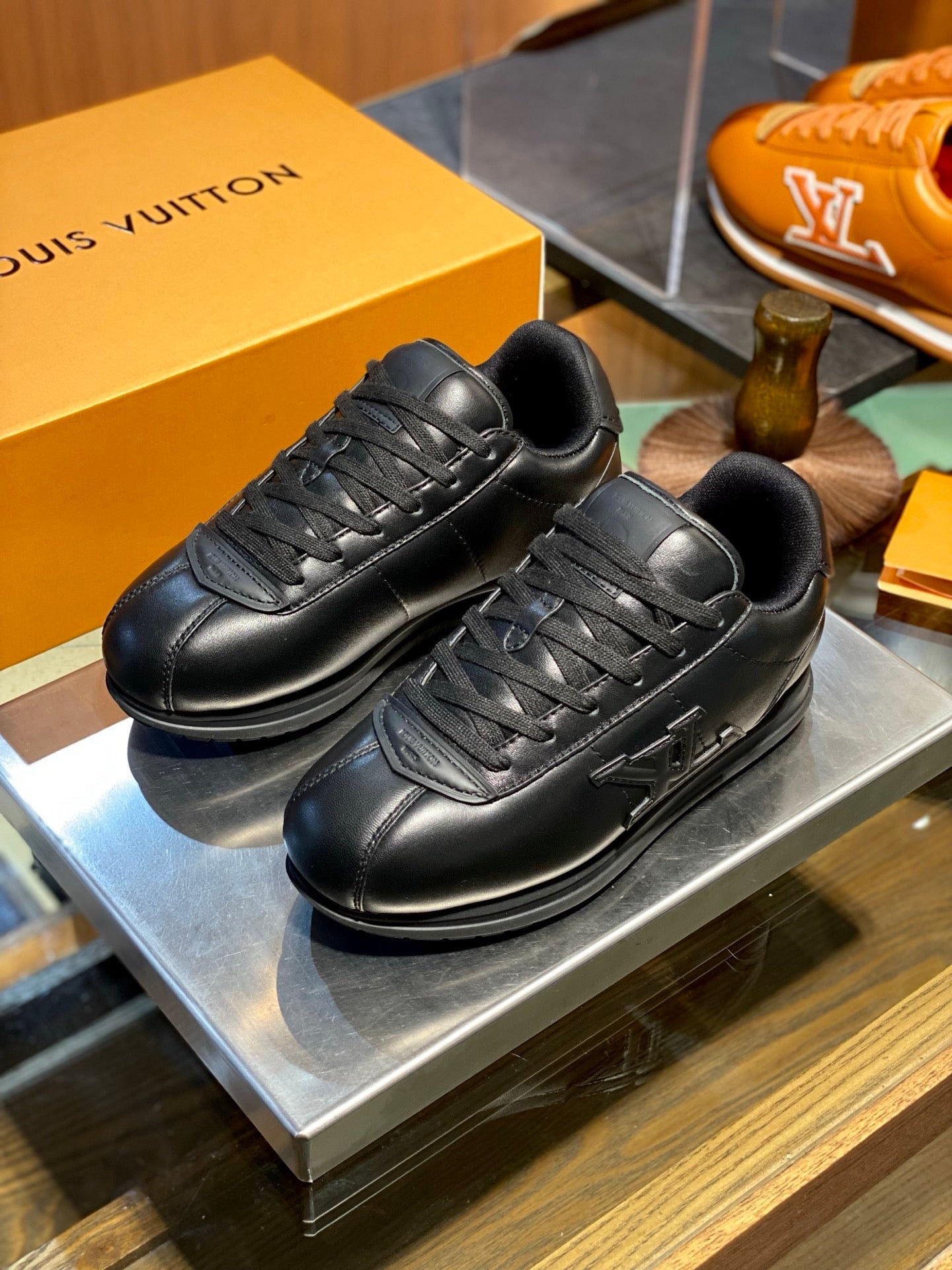 LOU BUTTERSOFT SNEAKERS