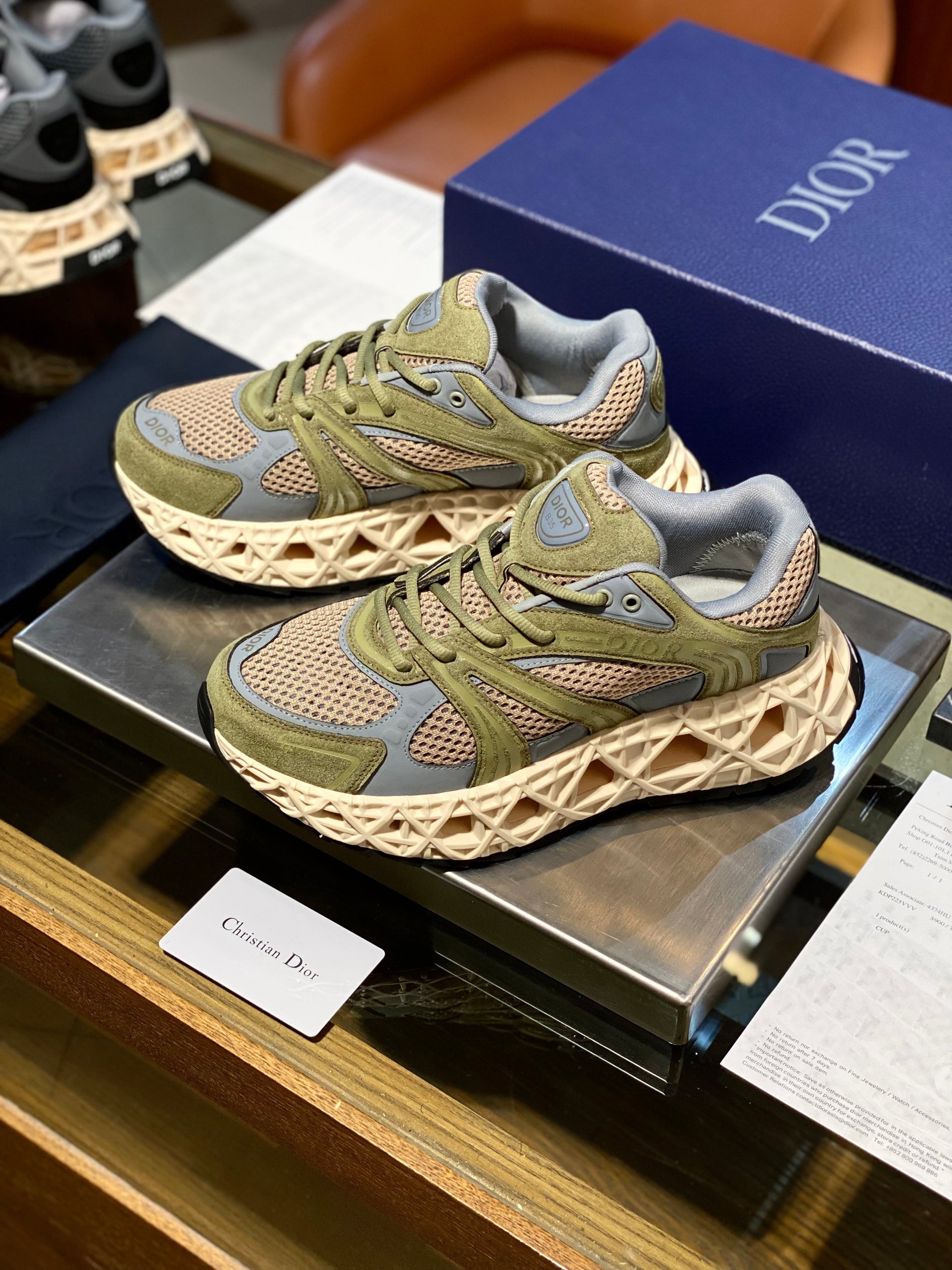CD B35 SNEAKERS