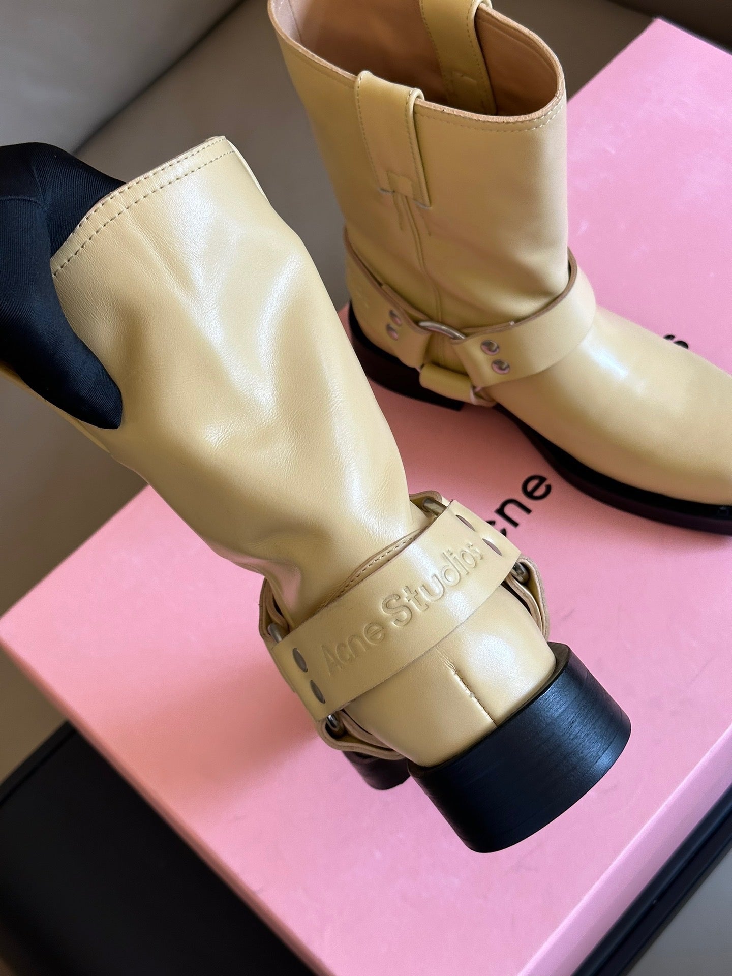 ACNE BOOTS