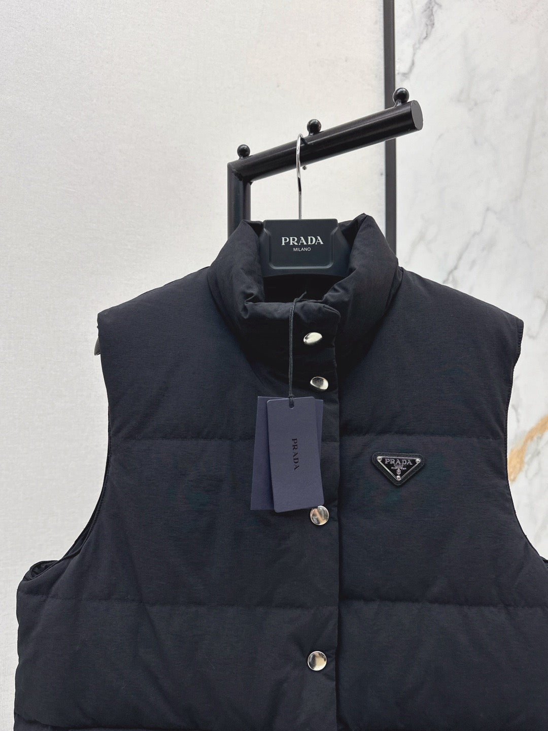PD VEST