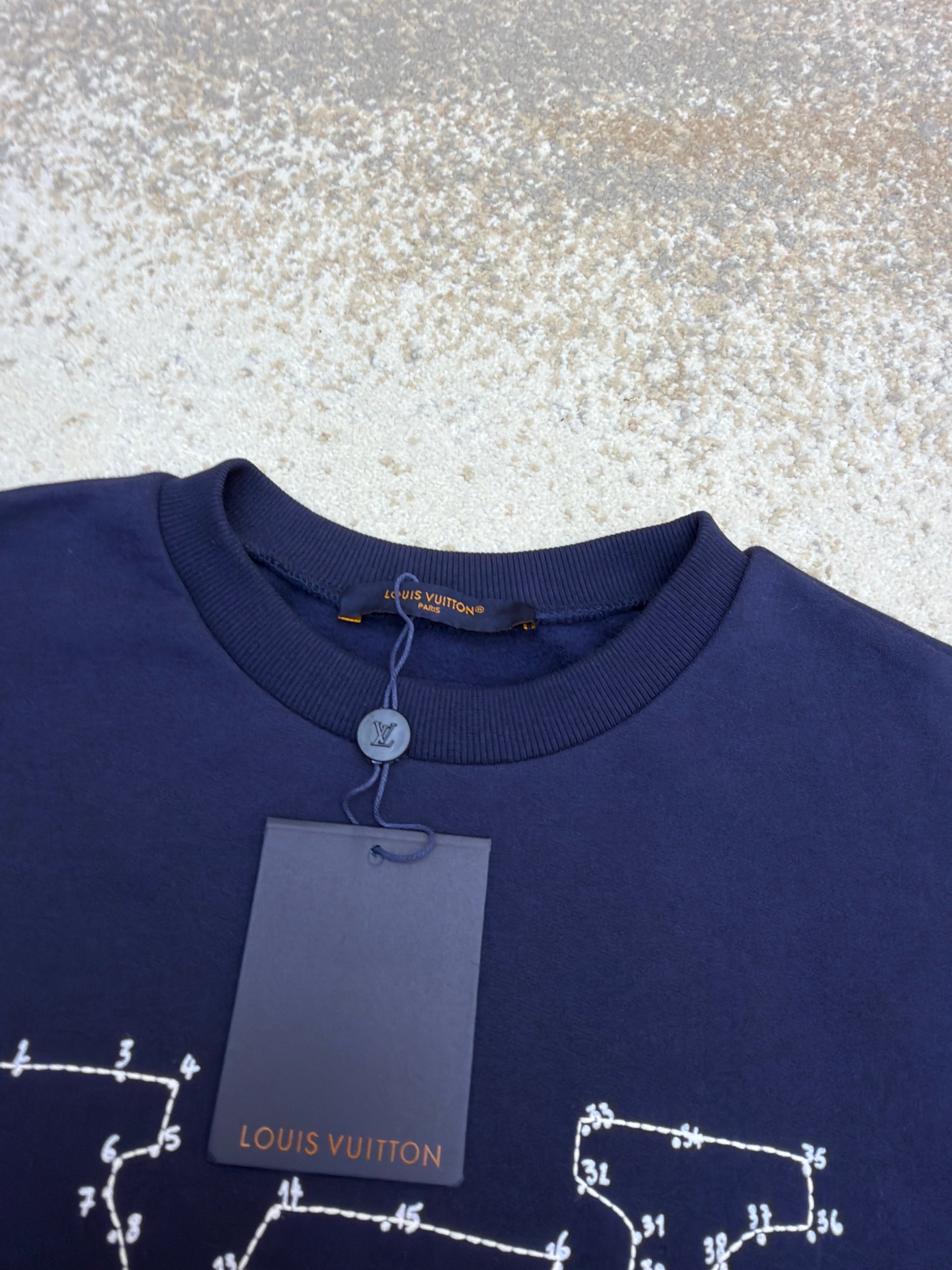 LOU SWEATSHIRT