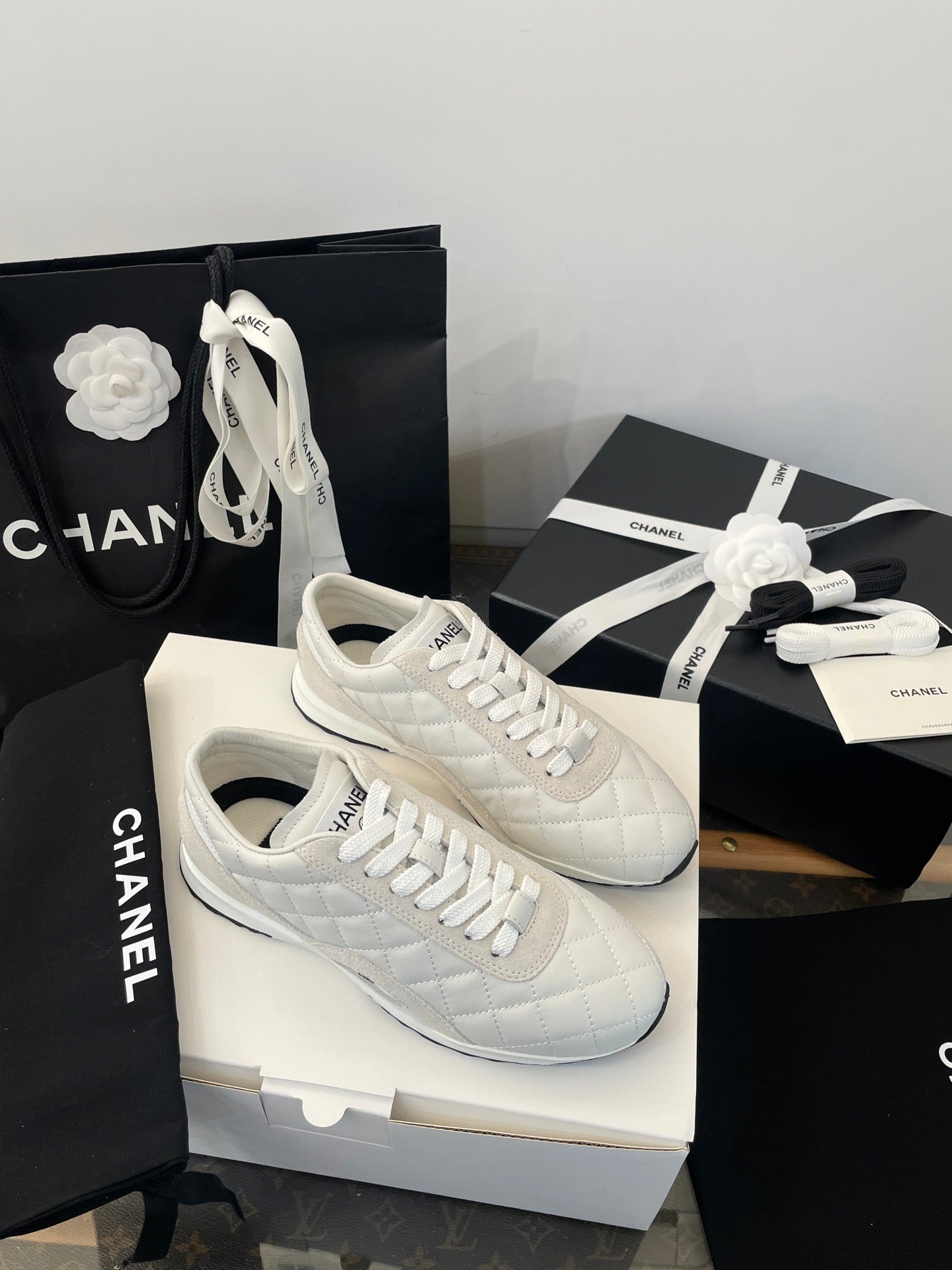 CC SNEAKER