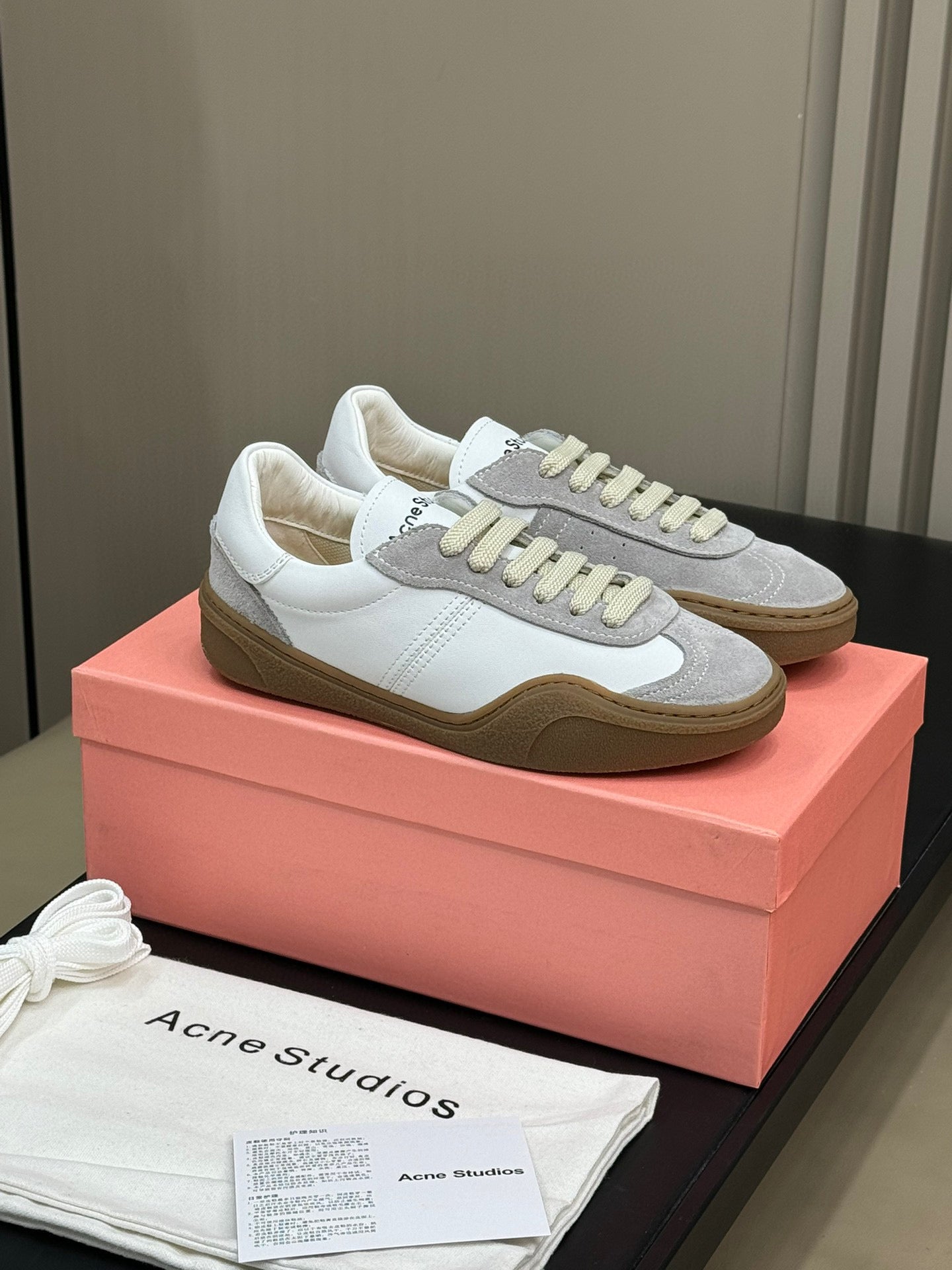 ACNE TRAINERS