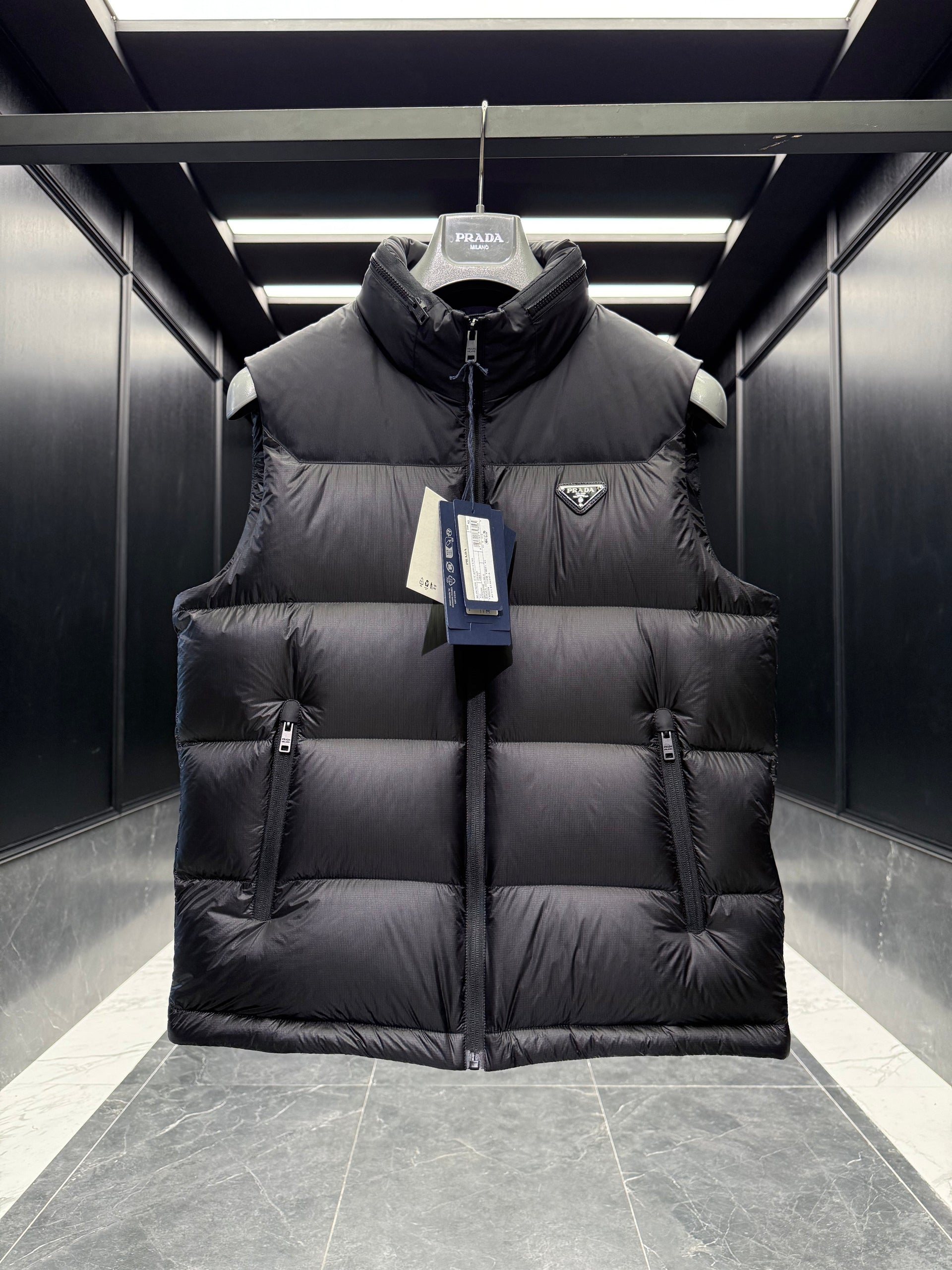 PD VEST