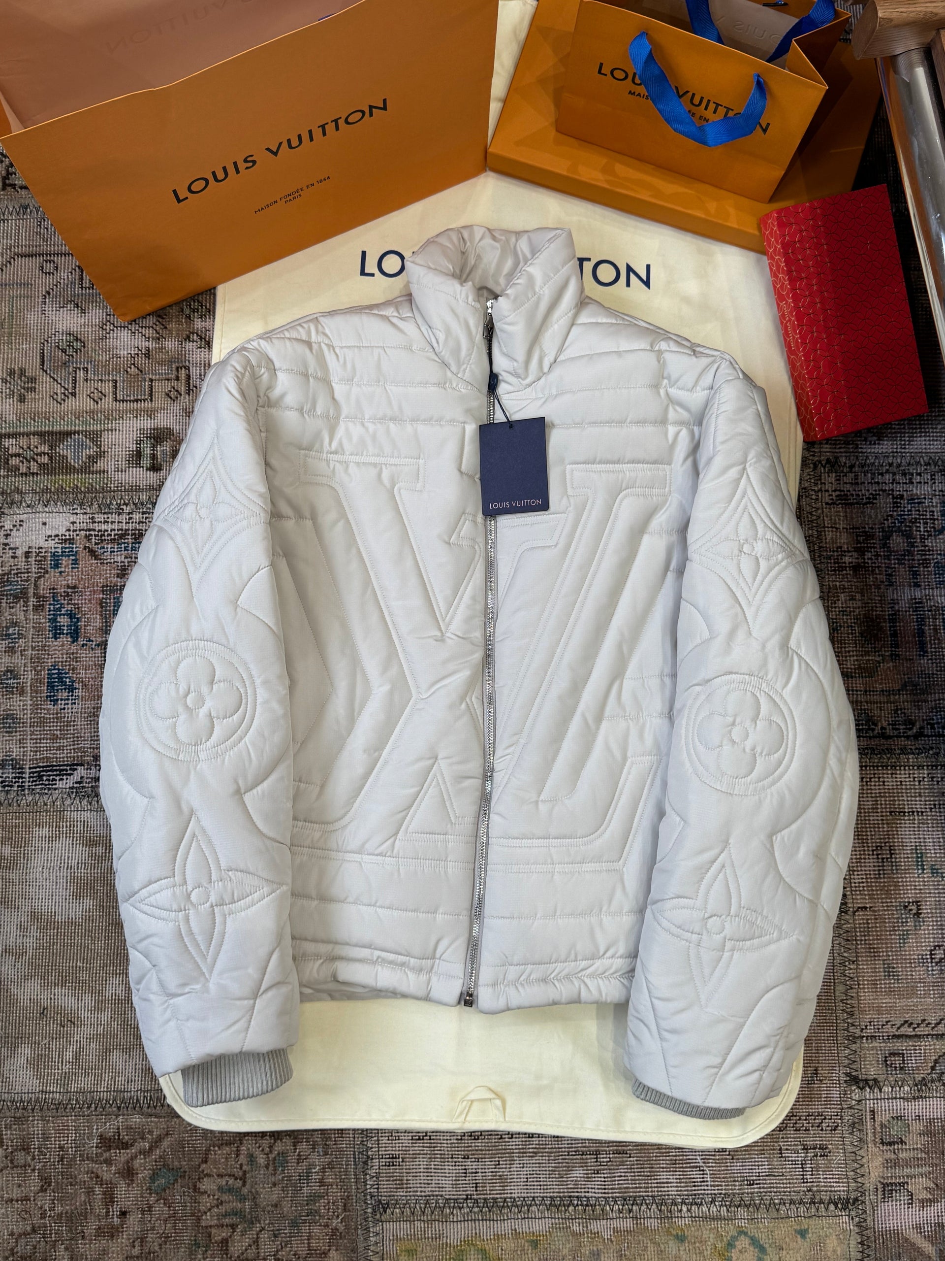 LOU JACKET