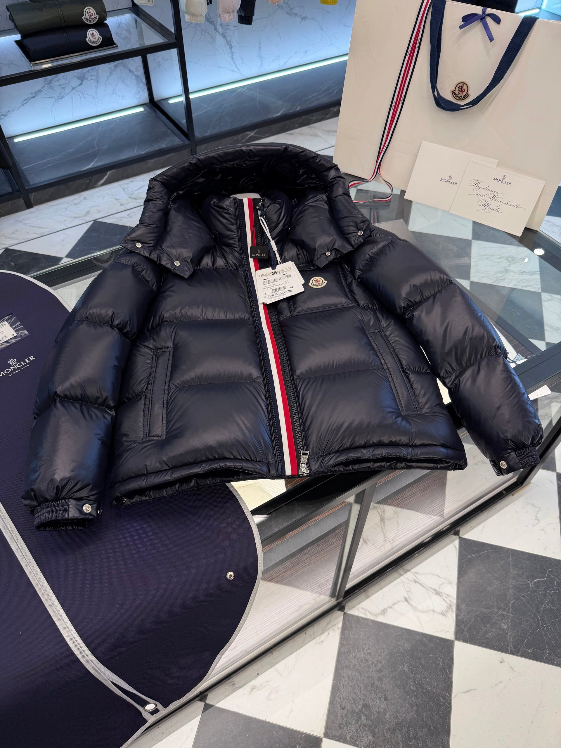 MONC MONTBELIARD JACKET