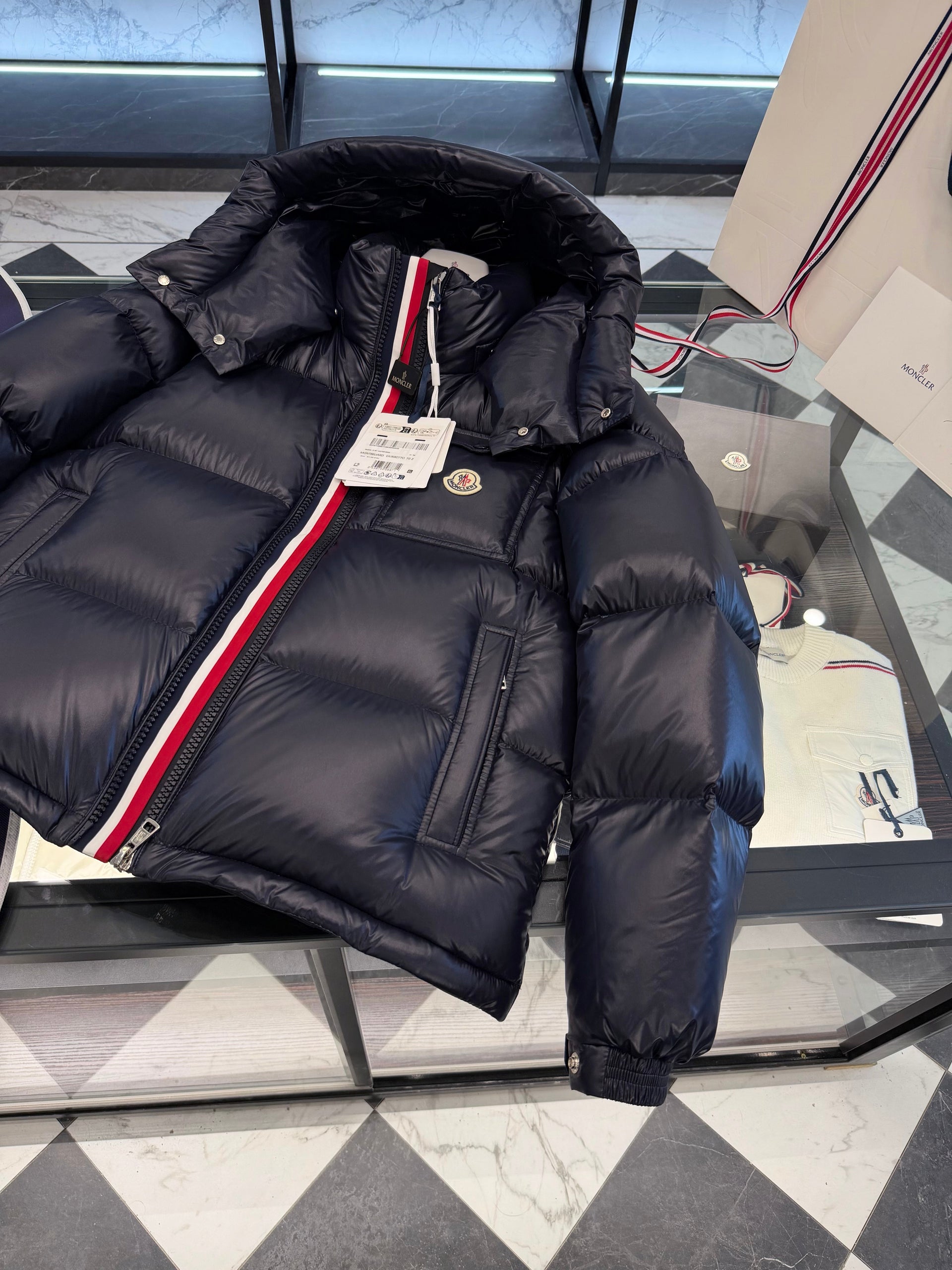 MONC MONTBELIARD JACKET