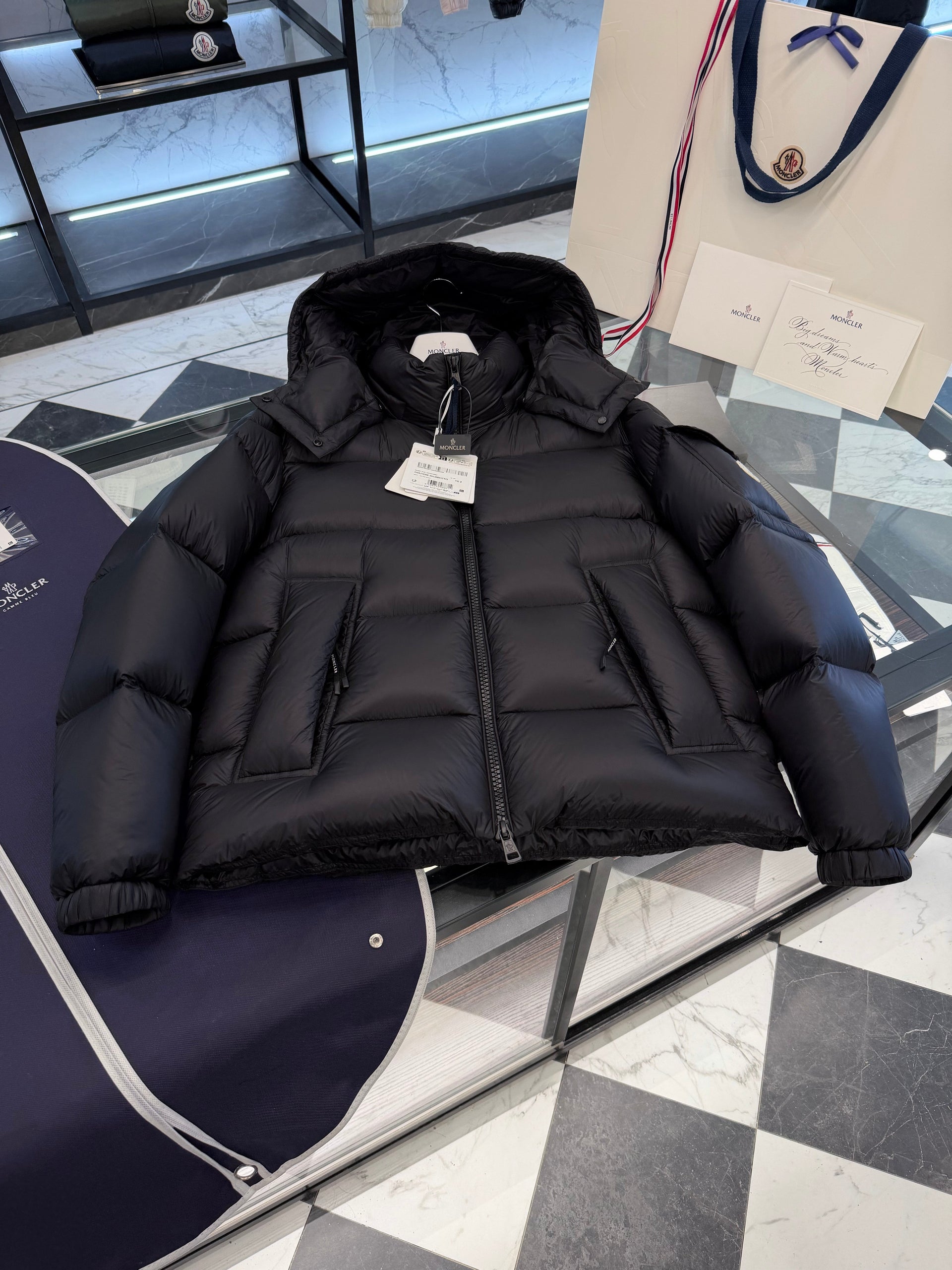 MONC COUYERE JACKET