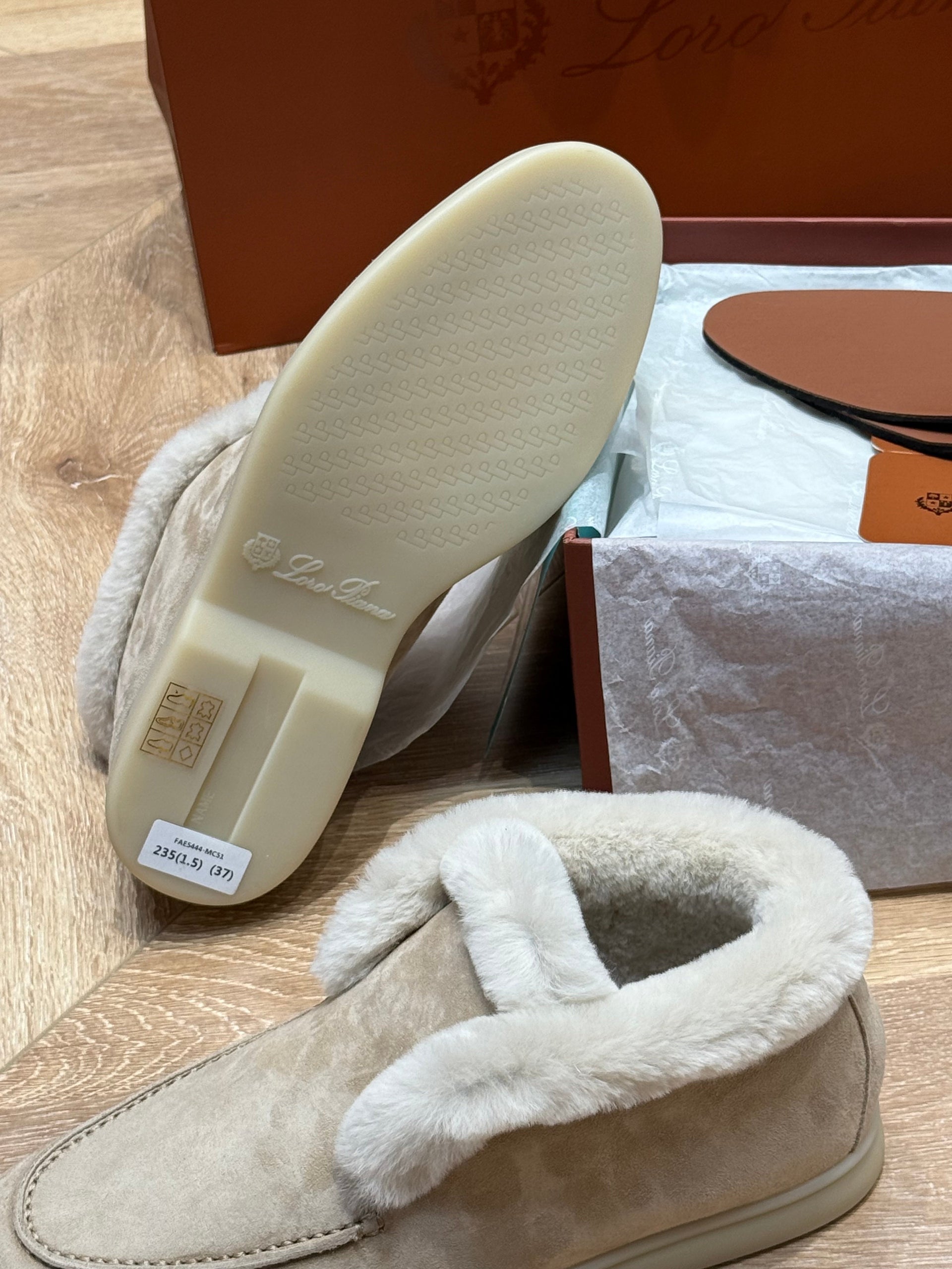 LORO P OPEN WALK BOOTS