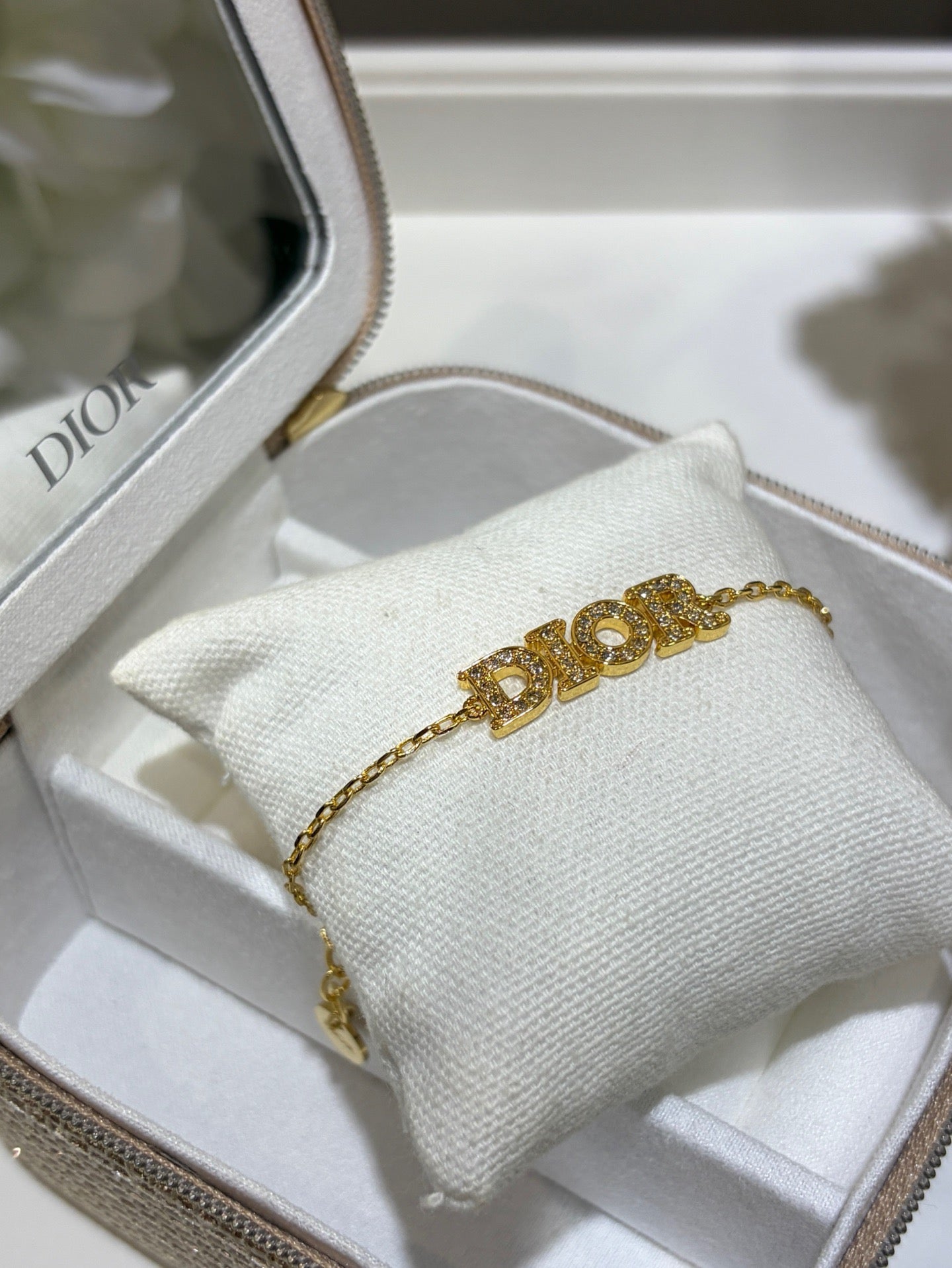 CD BRACELET