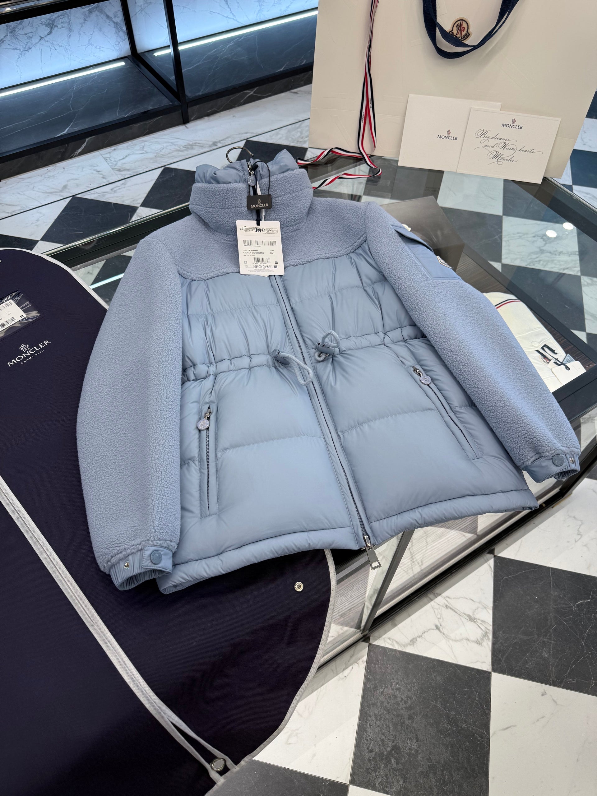 MONC ESCAUT JACKET