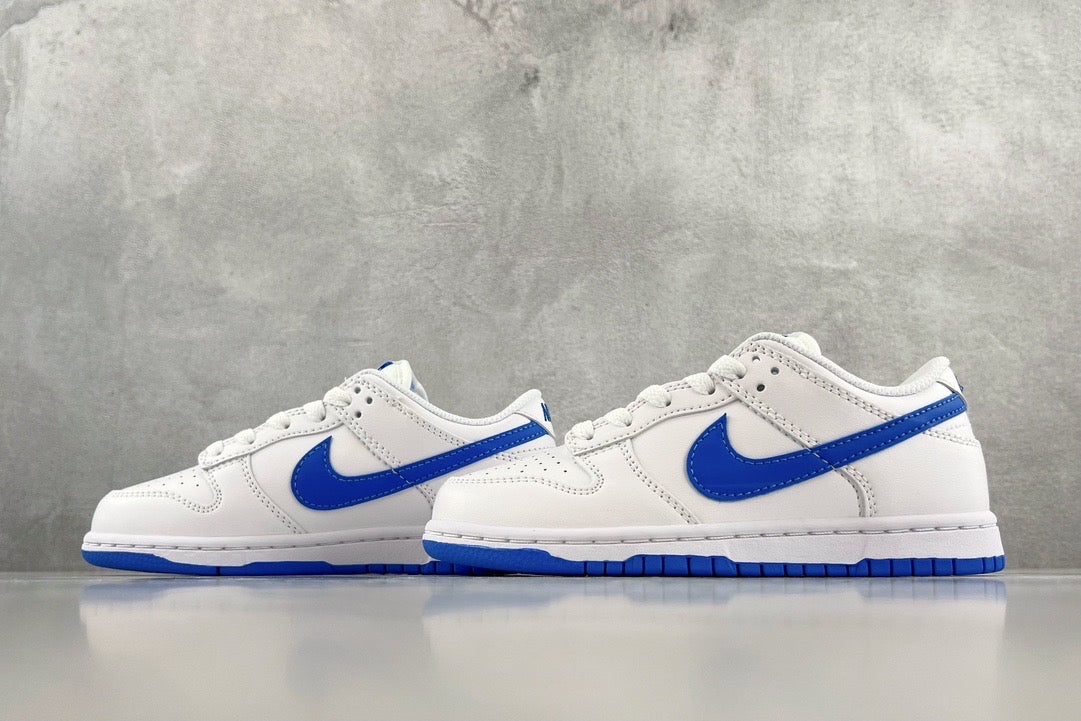 NIKE DUNK LOW