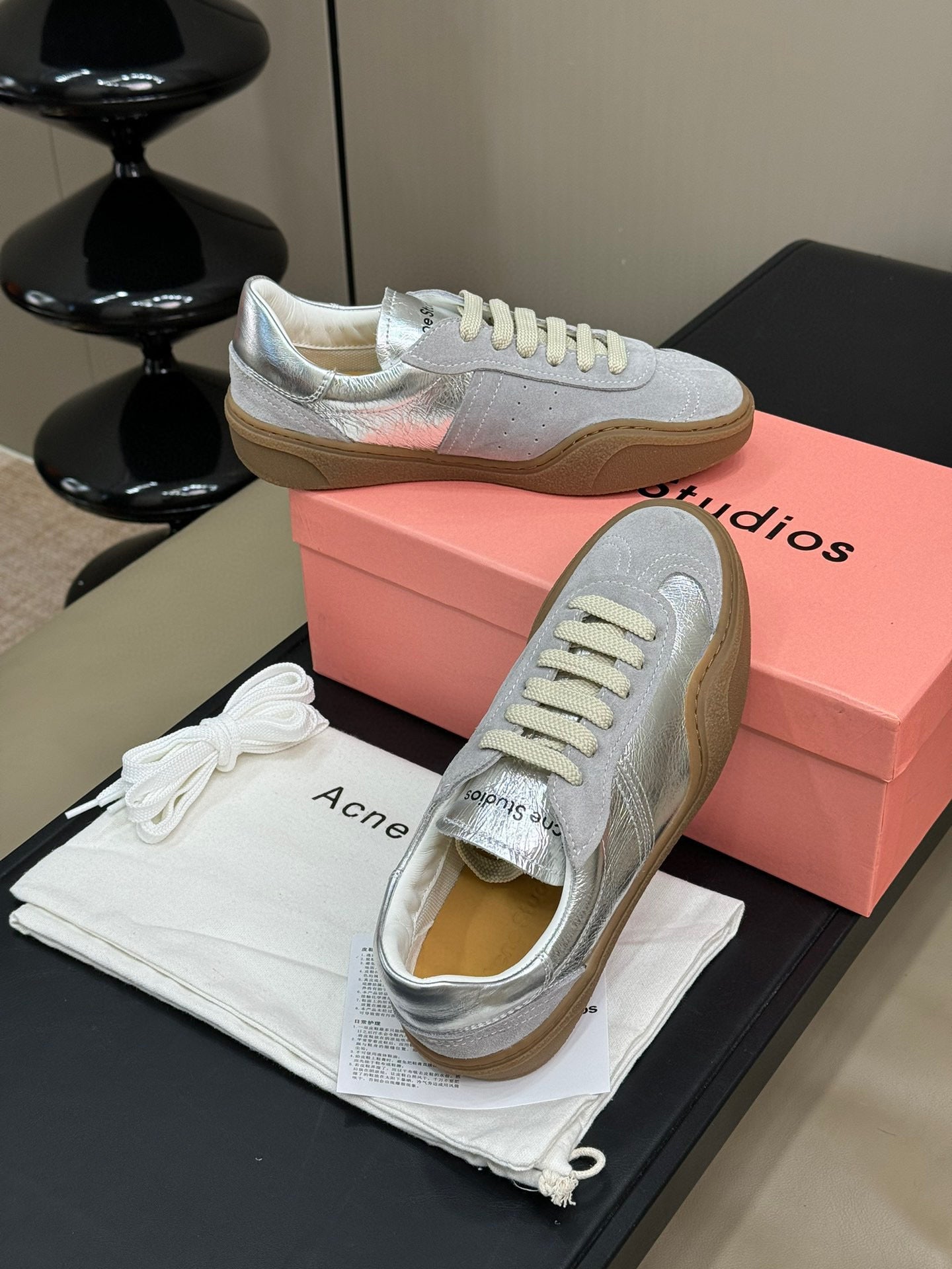 ACNE TRAINERS