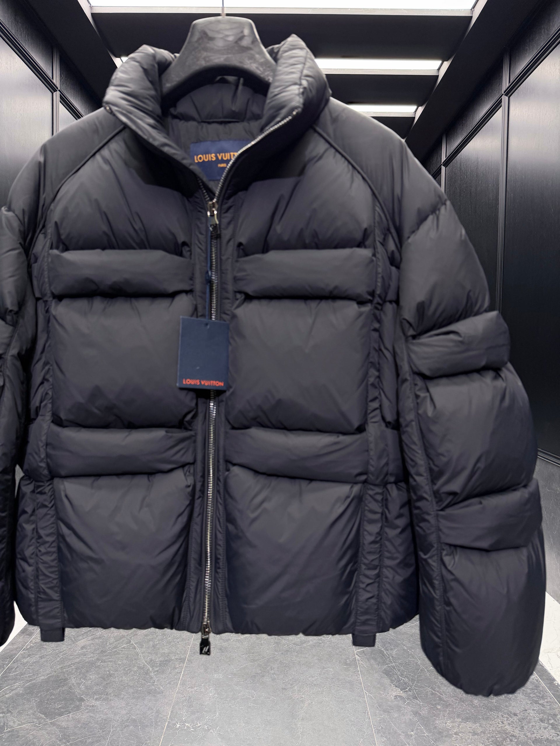 LOU PUFFER JACKET