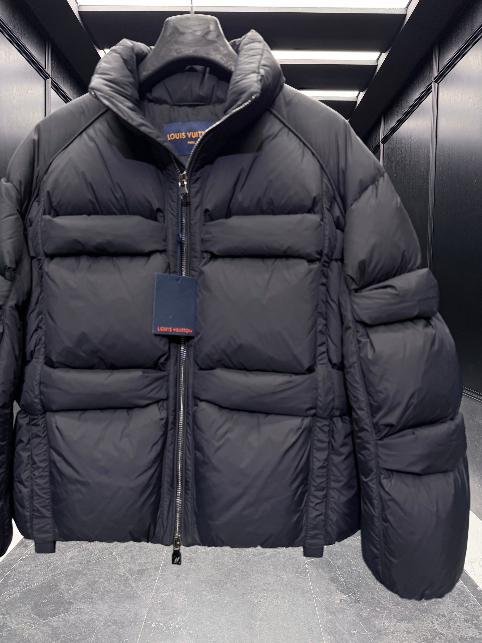 LOU PUFFER JACKET