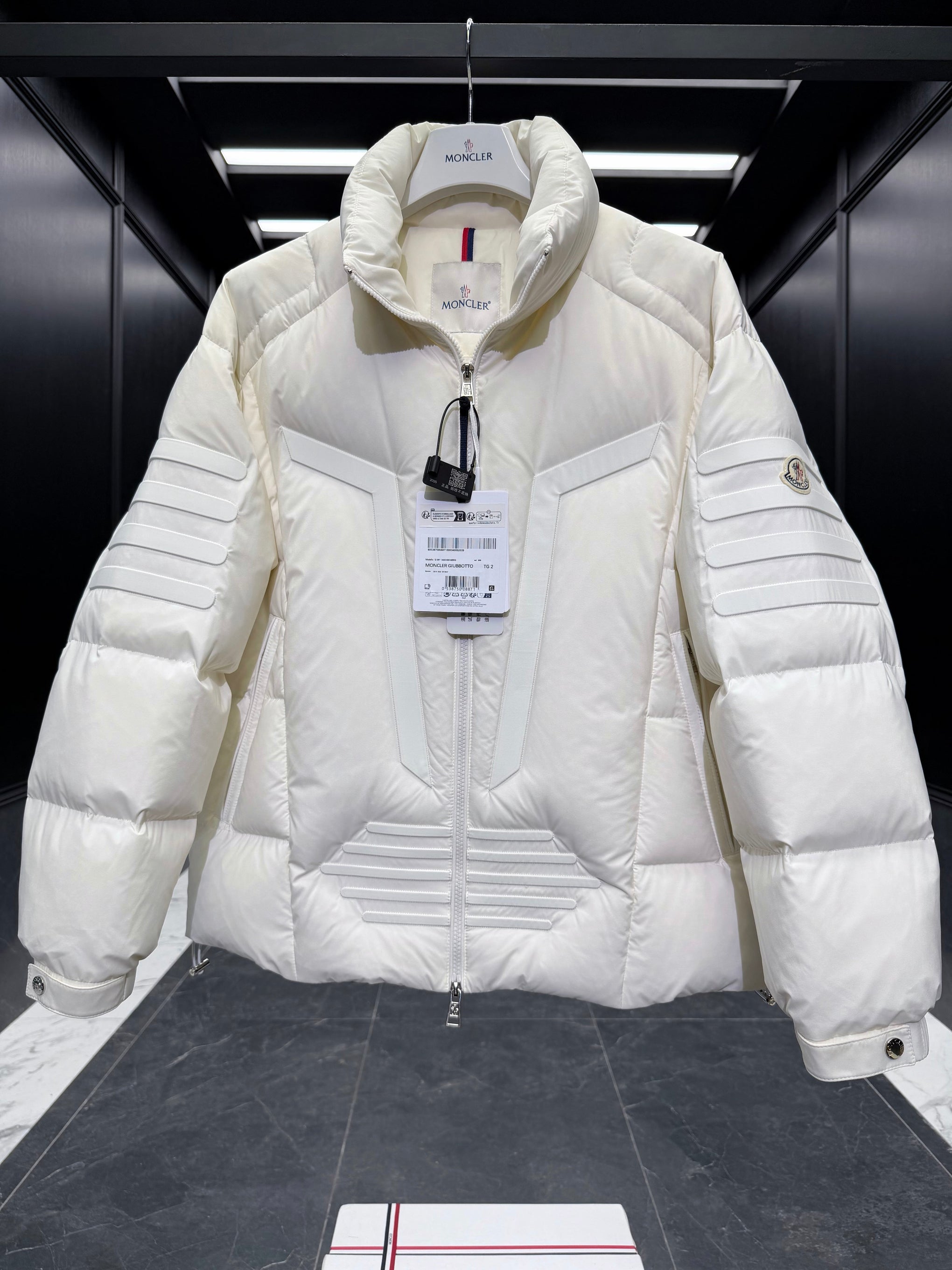 MONC MATT BLACK JACKET