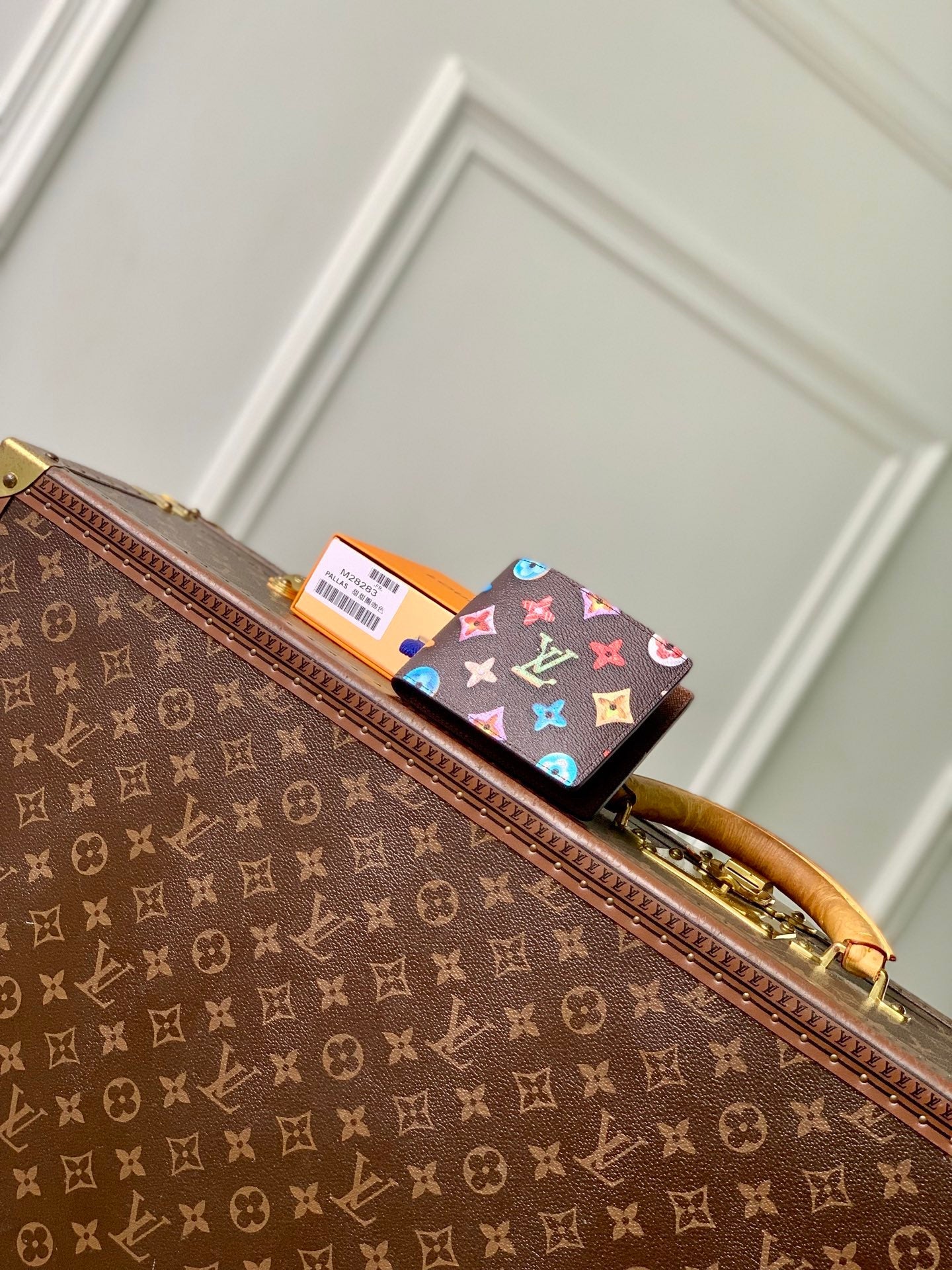 LOU SLENDER WALLET