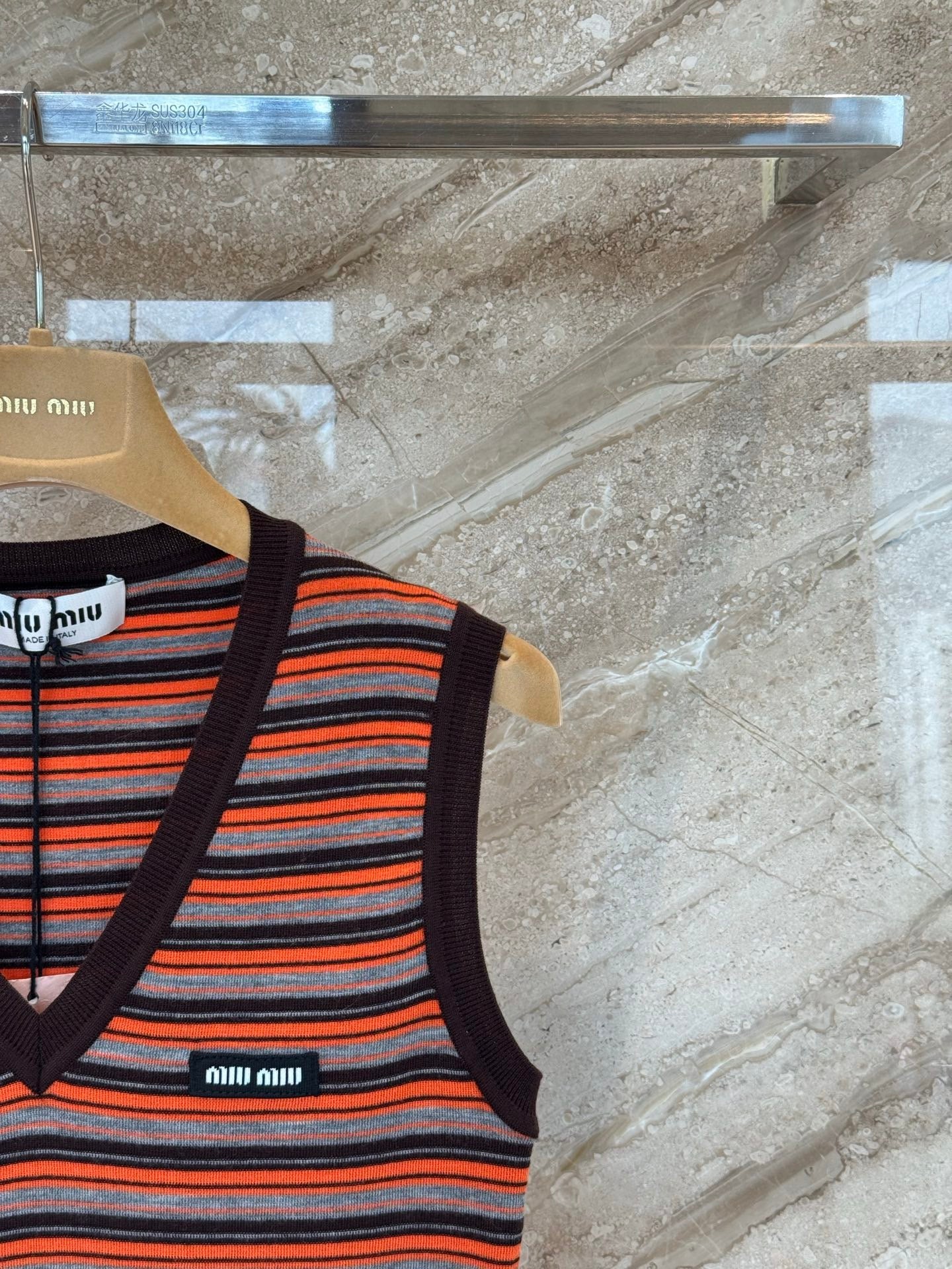 MIU M KNITTED VEST