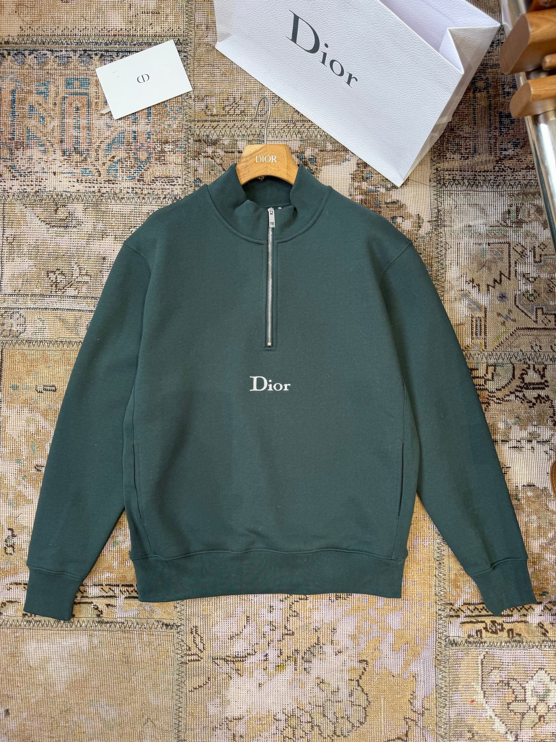 CD SWEATSHIRT
