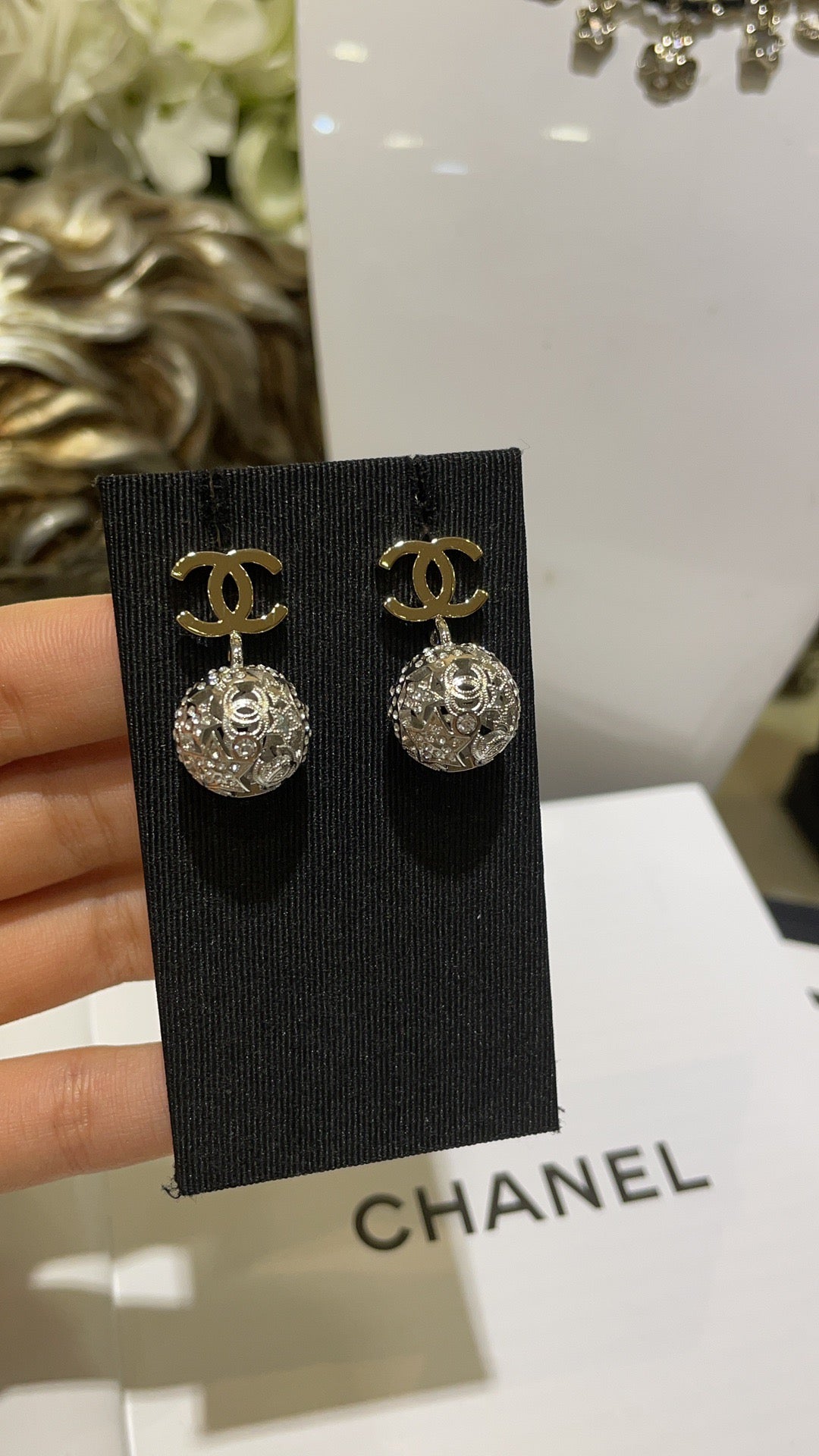 CC EARRINGS