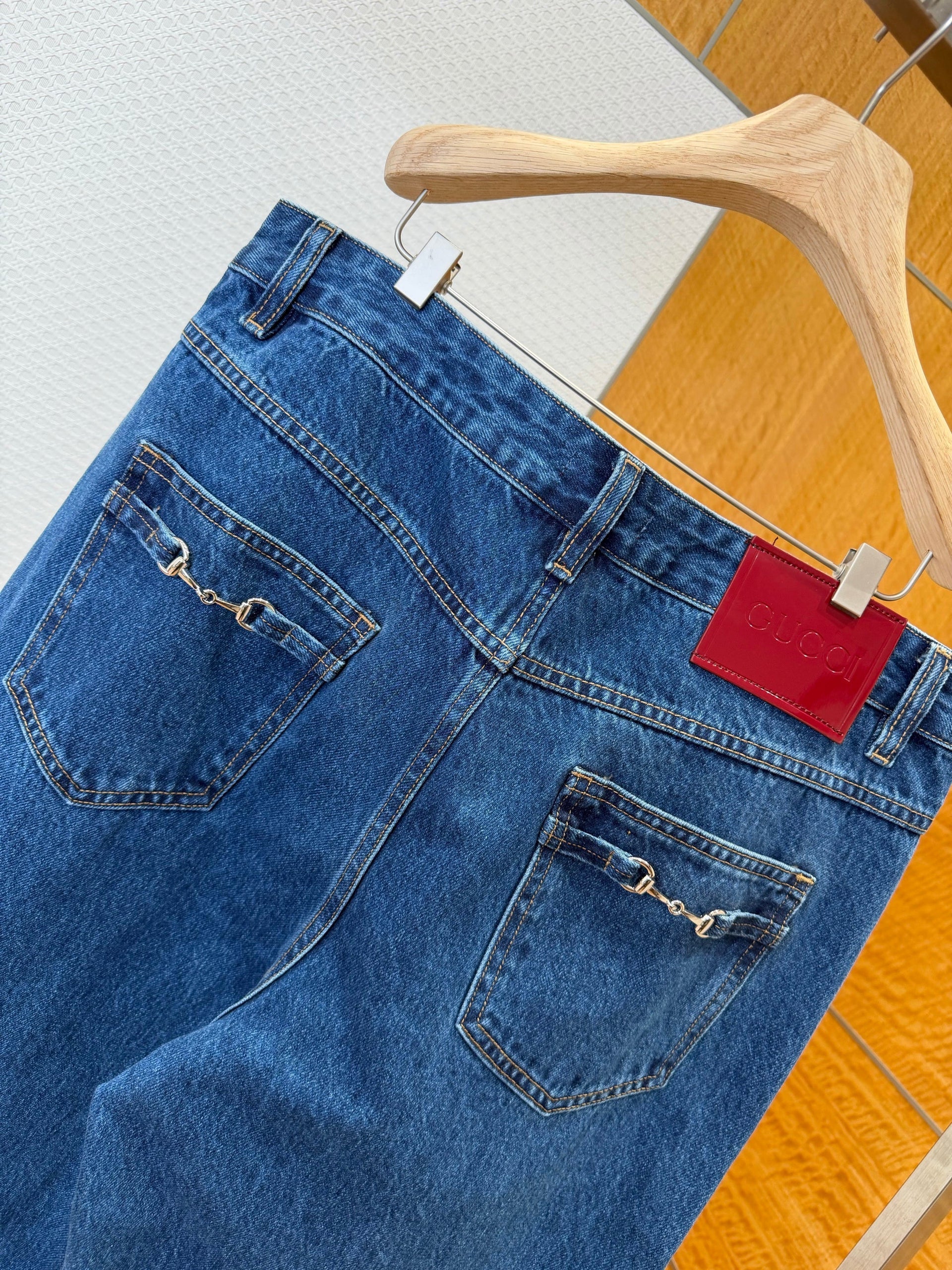 GG JEANS