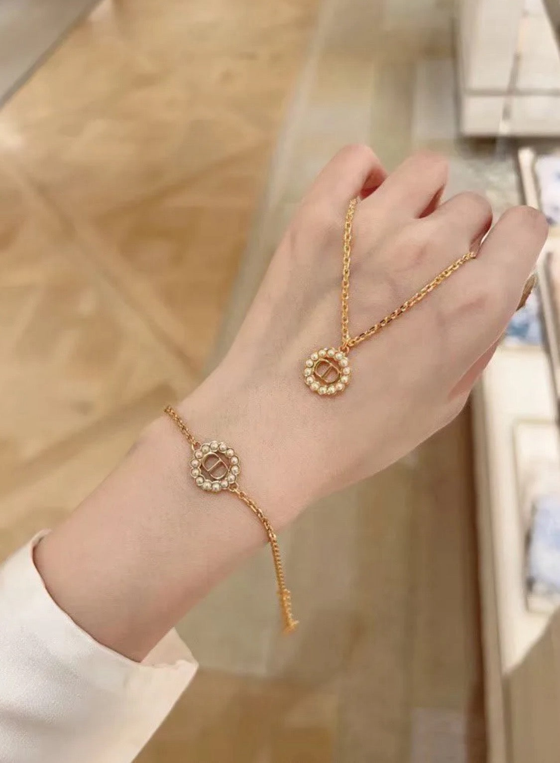 CD BRACELET