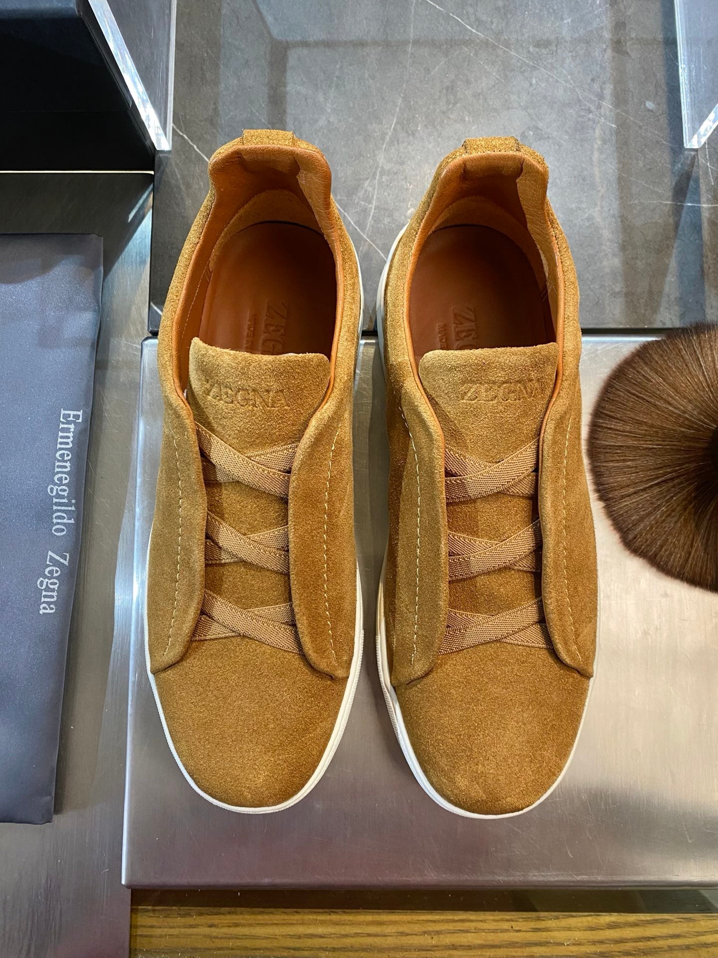ZEGN TRIPLE STITCH SNEAKER