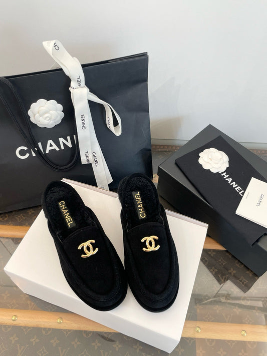 CC FUR MULES