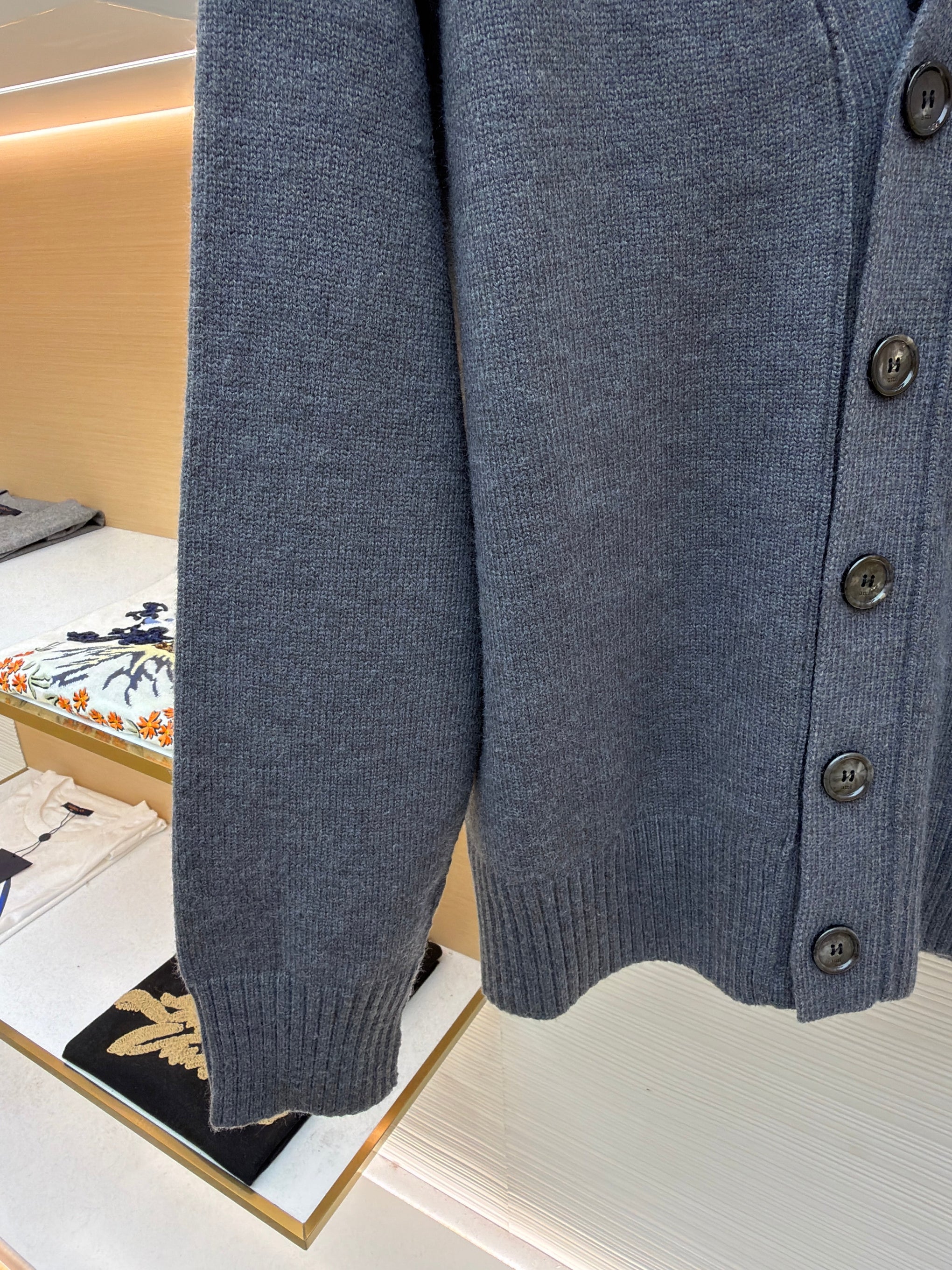 AMI CARDIGAN