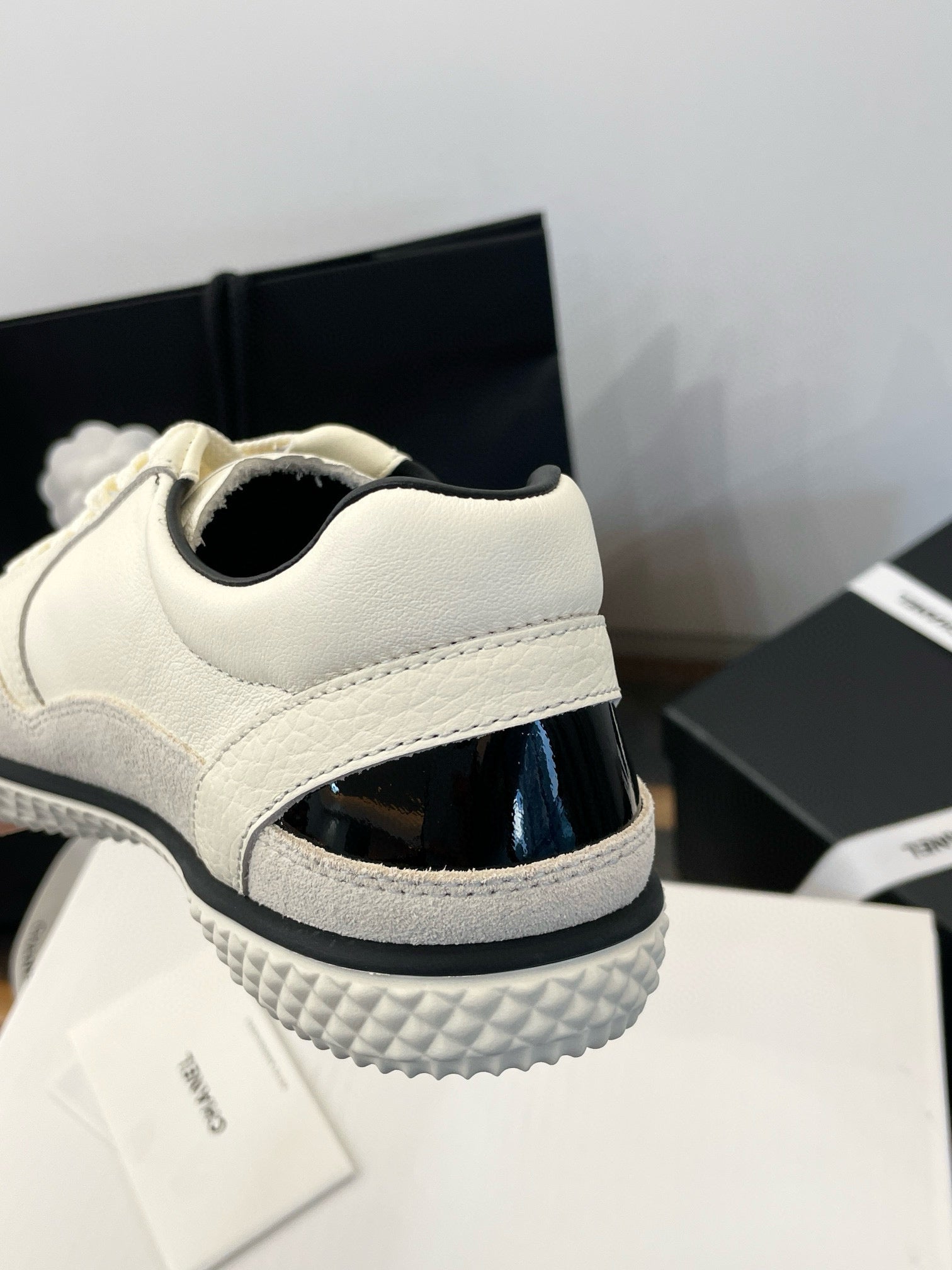CC SNEAKER