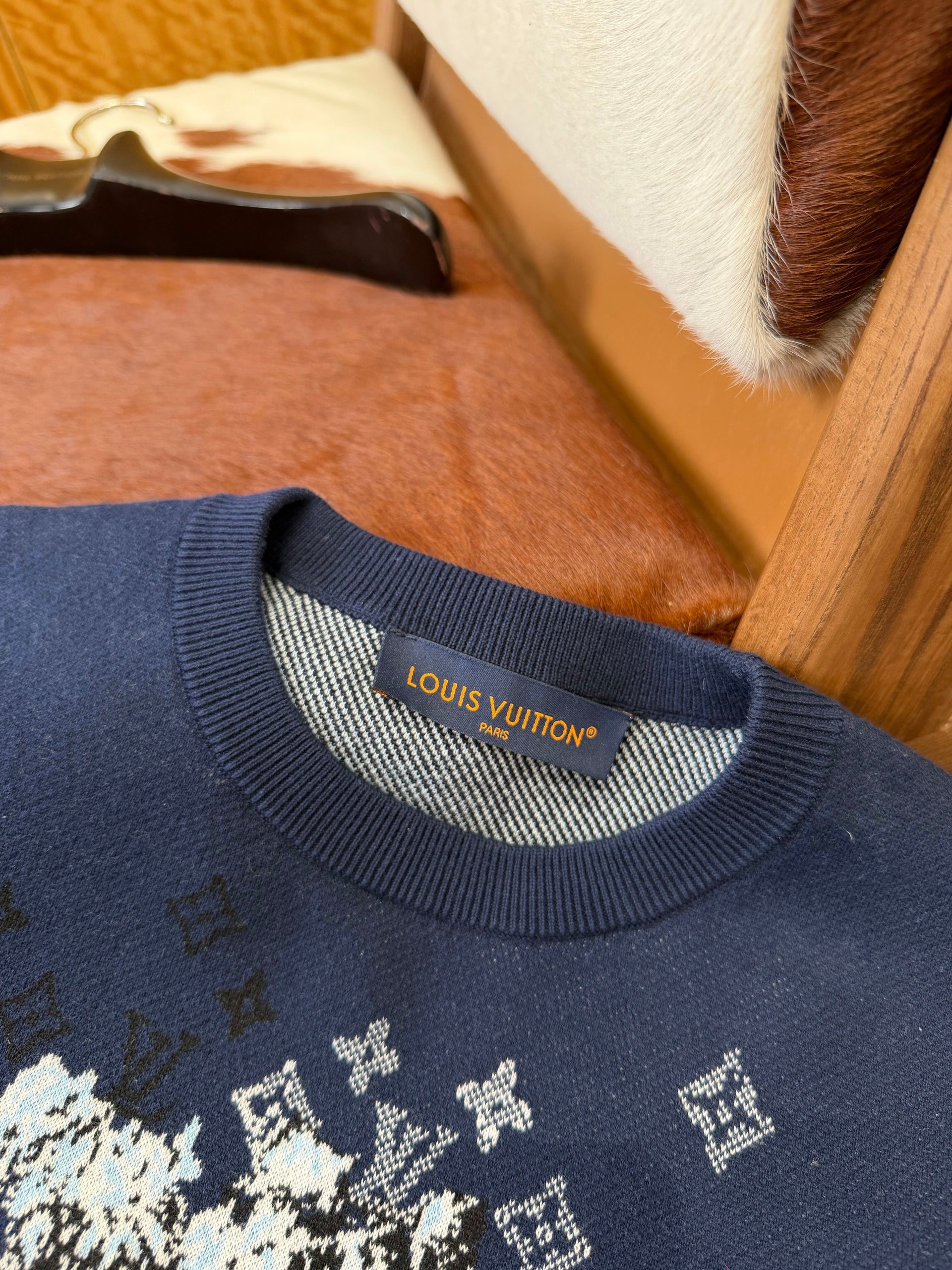LOU T-SHIRT