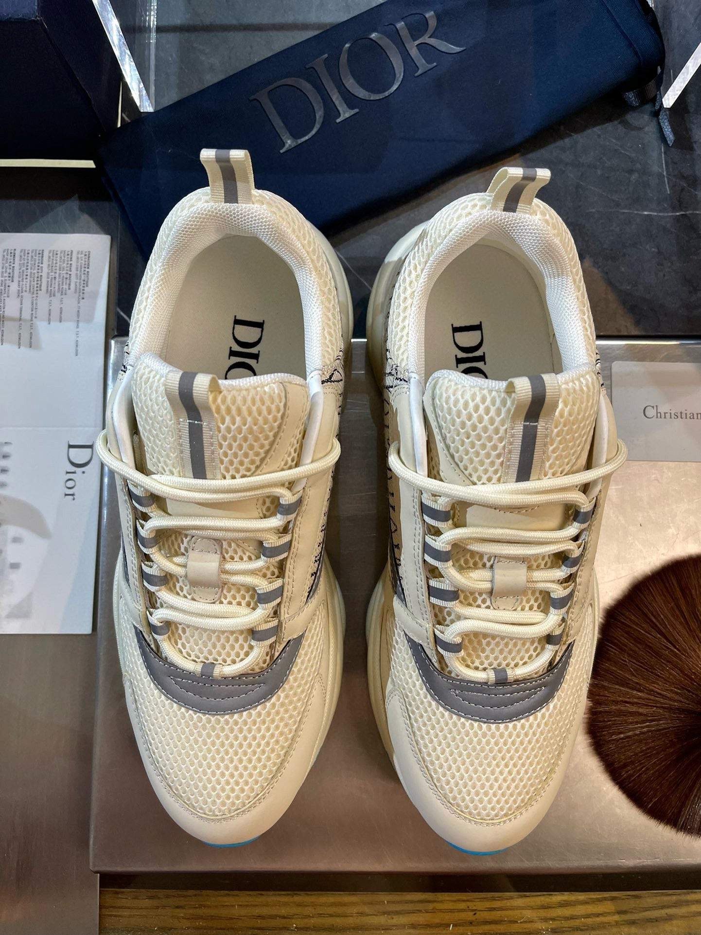 CD B22 SNEAKERS