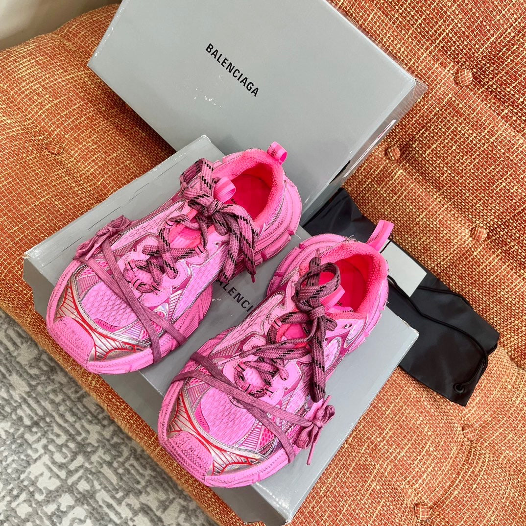 BAL 3XL TRAINERS