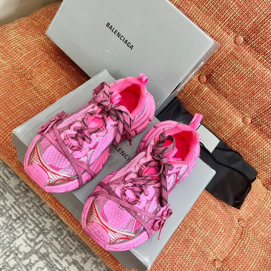 BAL 3XL TRAINERS