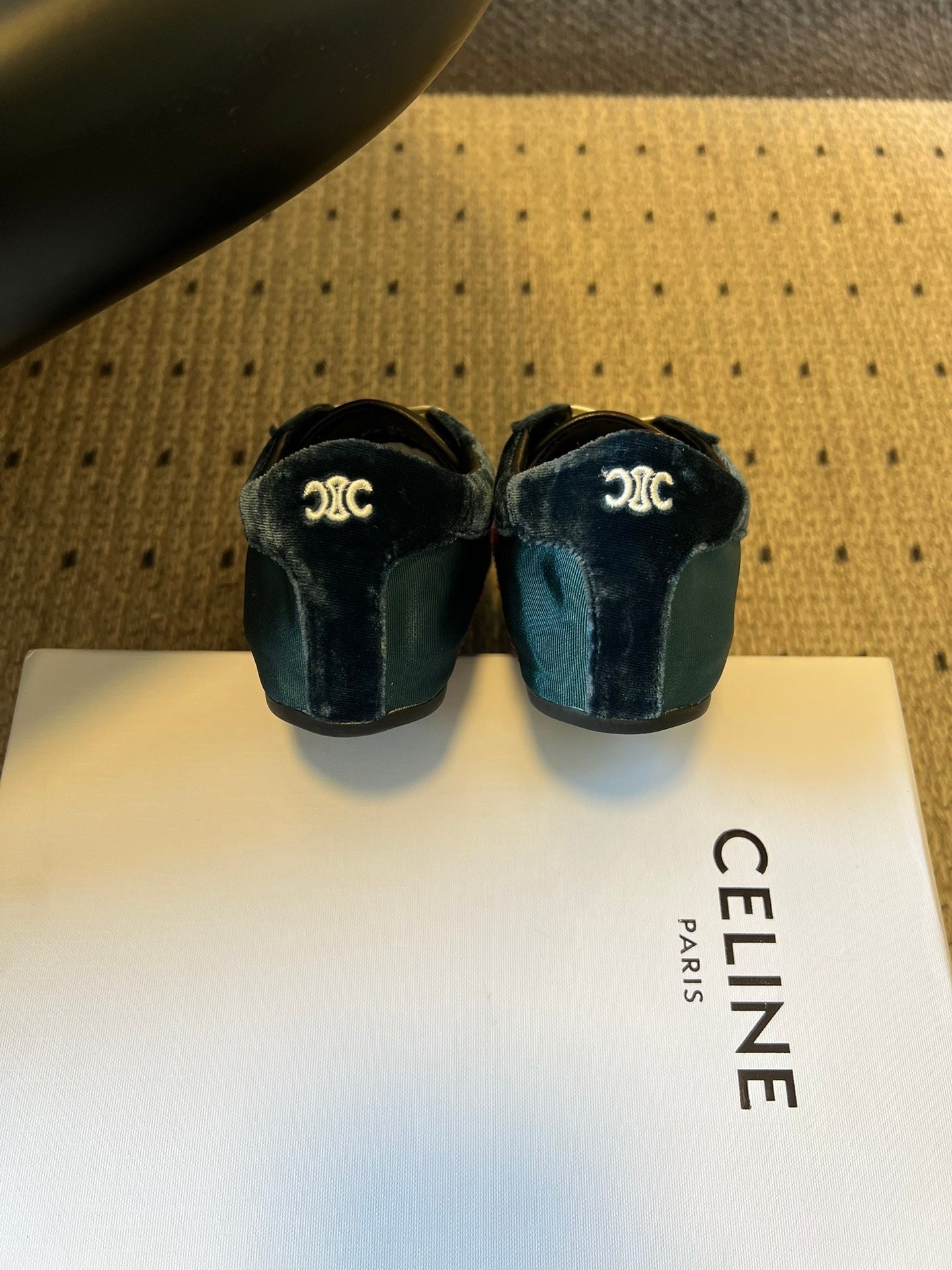 CEL FLAT SNEAKERS