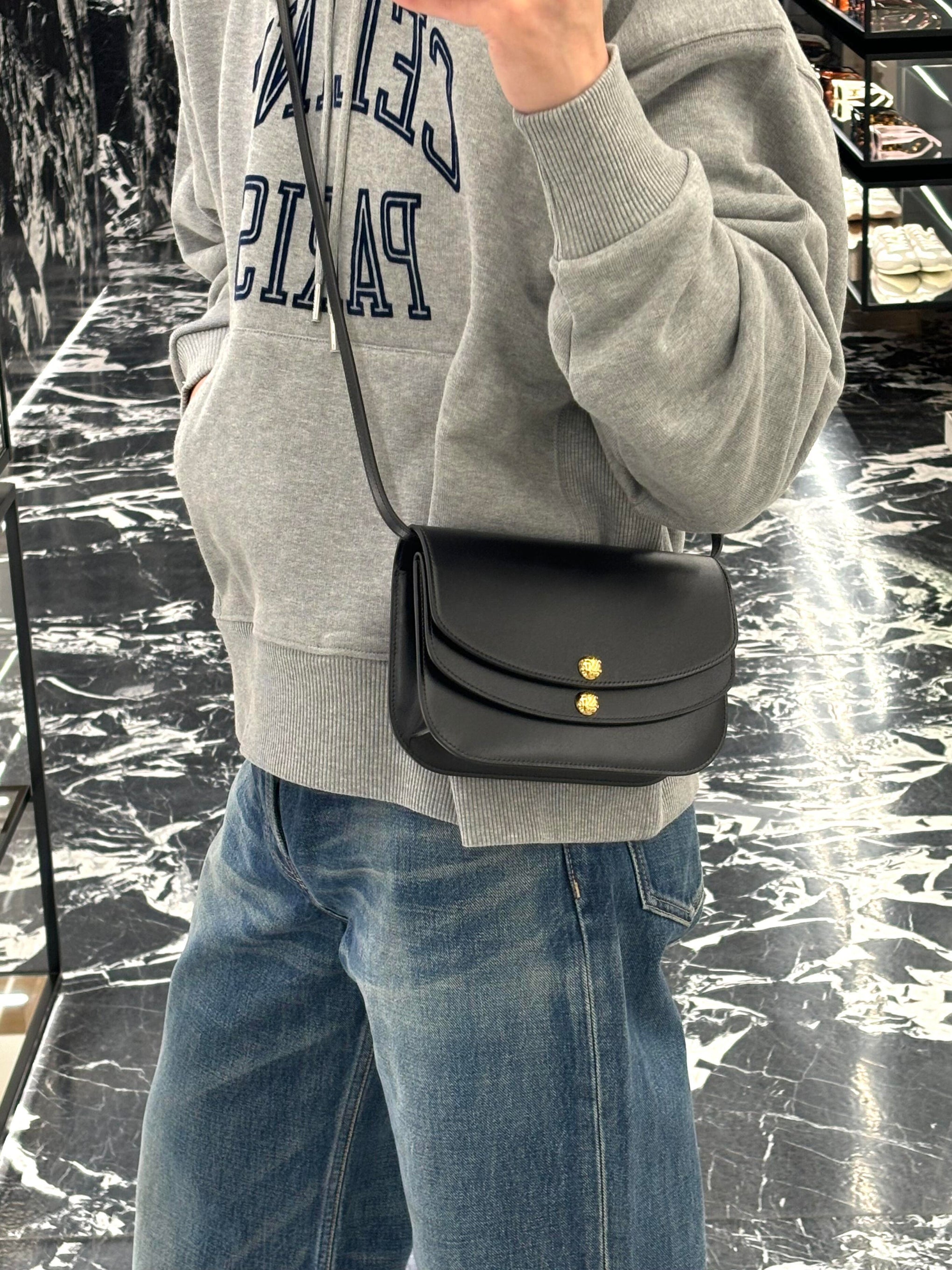 CEL DUO WALLET ON STRAP